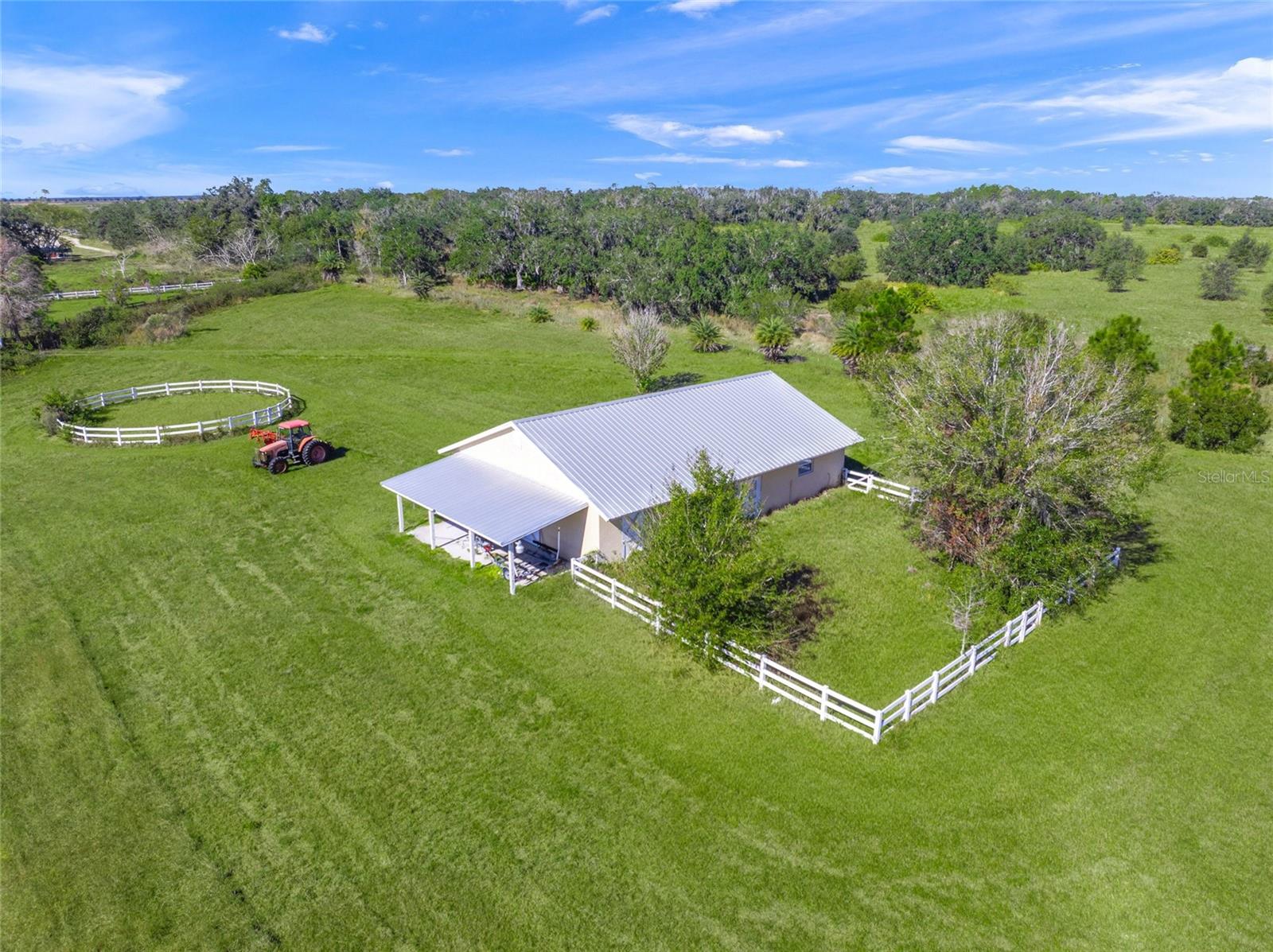 Image 44 of 56 For 16123 Cutting Horse Trail