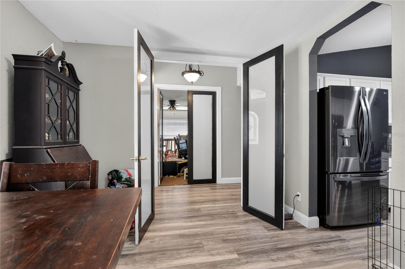 Image 13 of 25 For 105 Pecan Pass