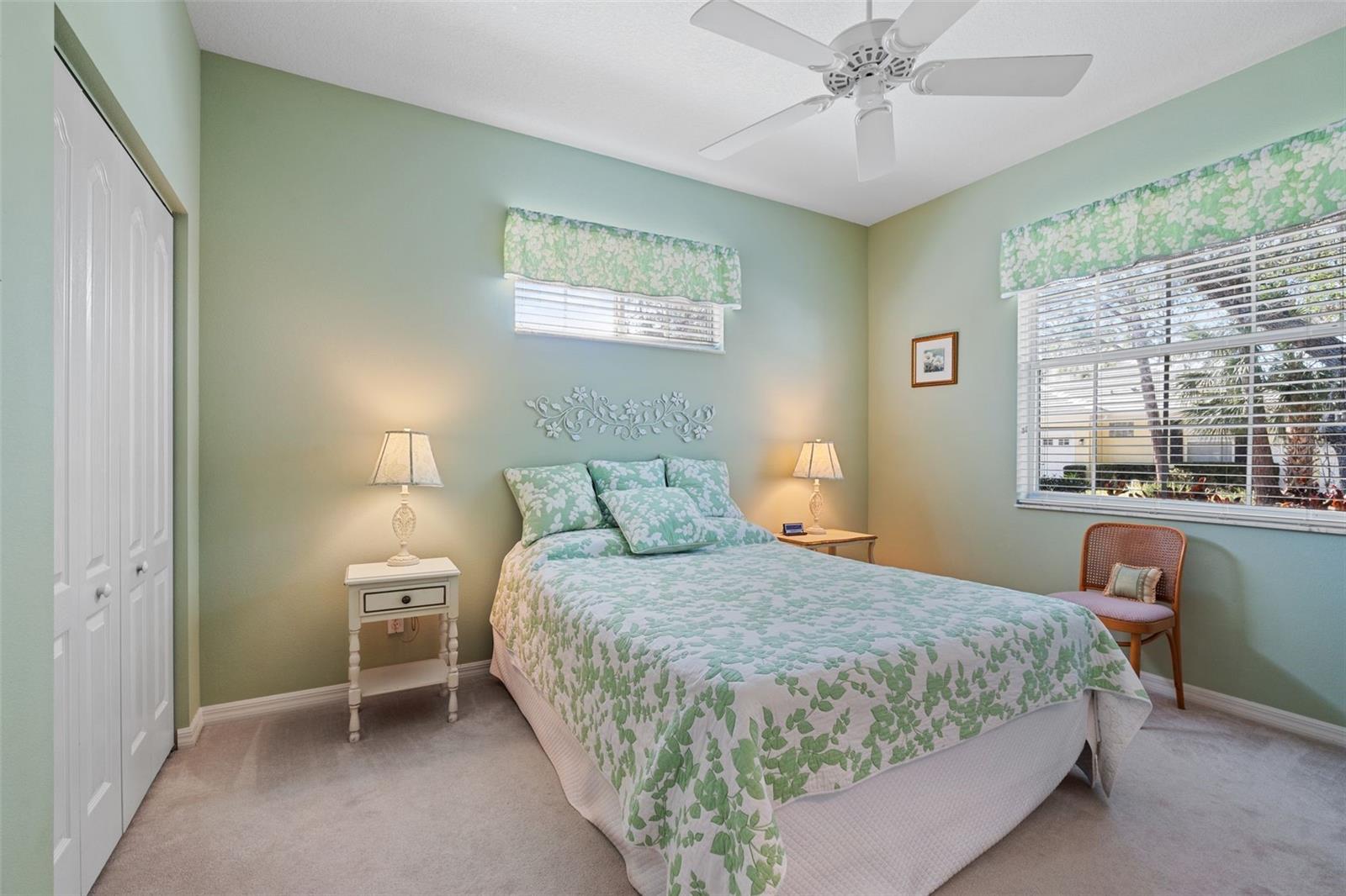 Image 28 of 65 For 905 Barclay Court