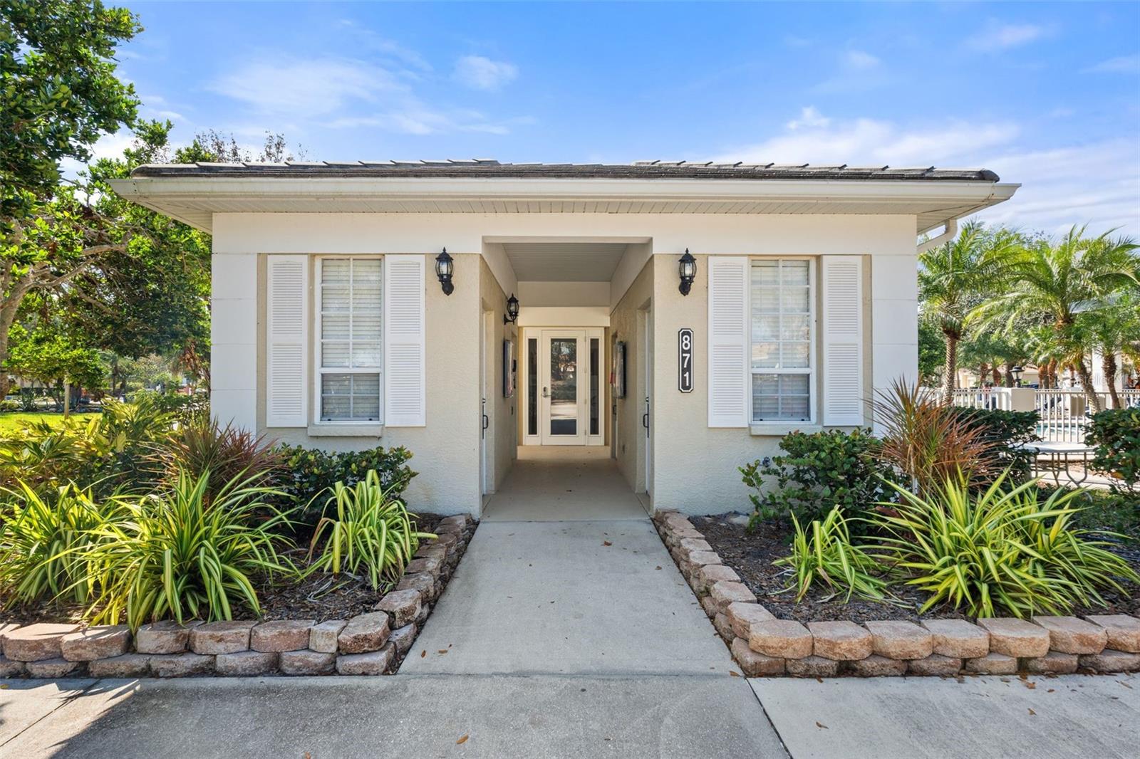 Image 42 of 65 For 905 Barclay Court