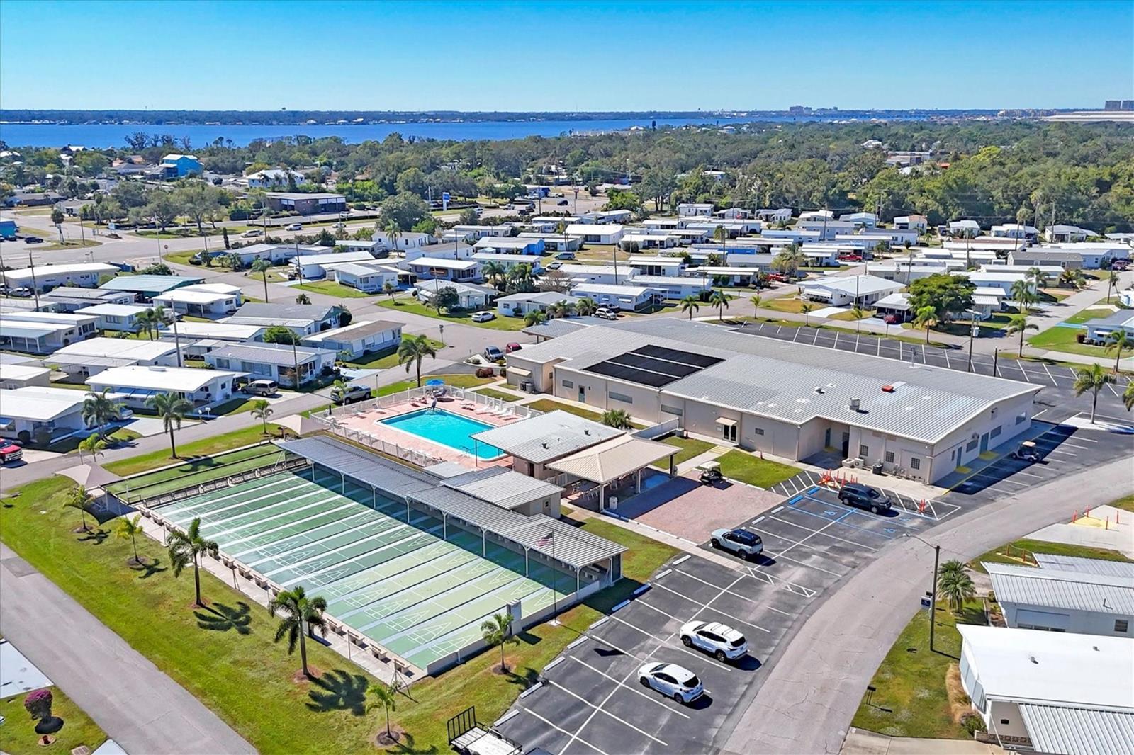 Image 37 of 43 For 4507 13th Street E