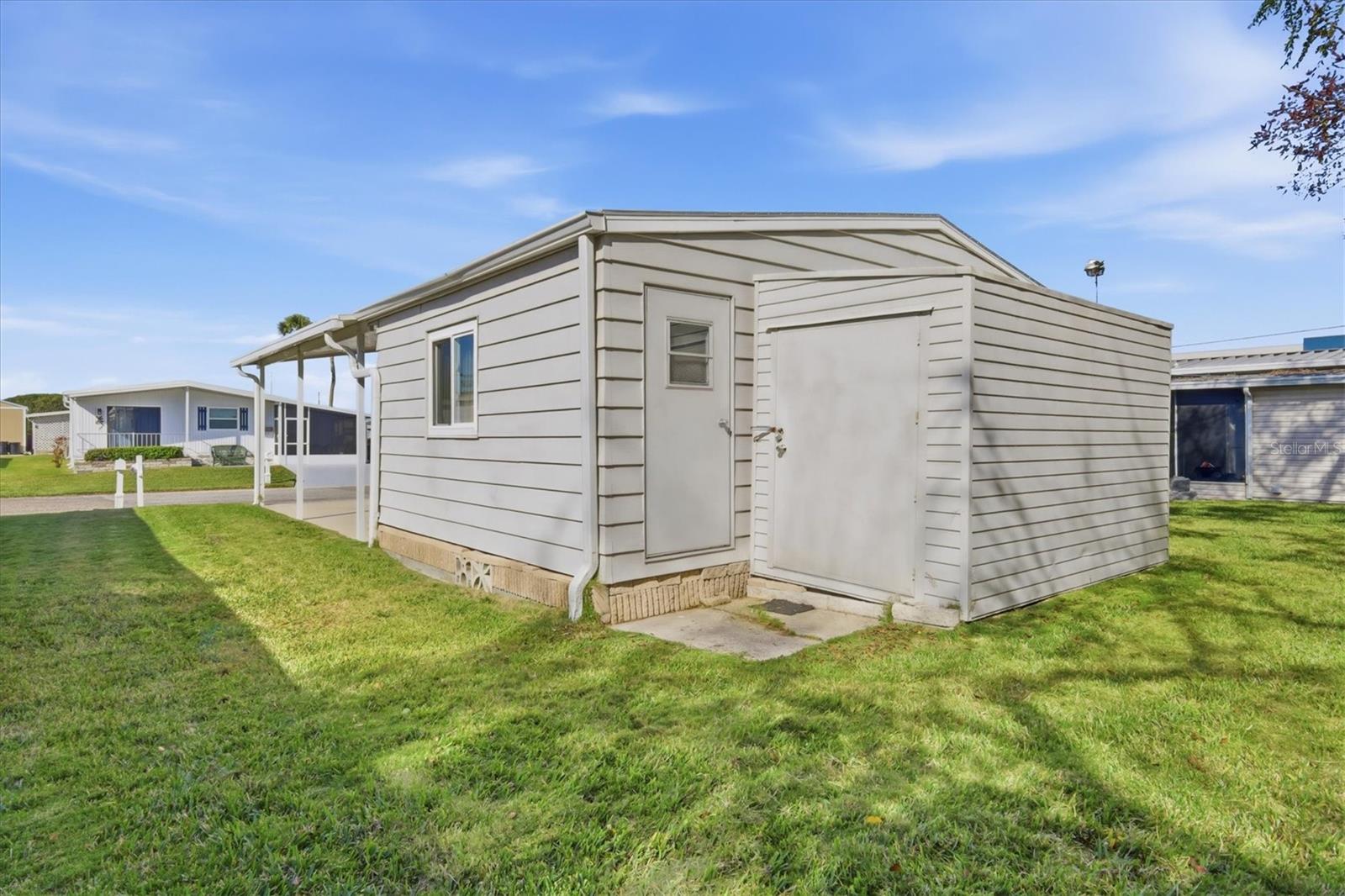 Image 19 of 43 For 1532 47th Avenue Drive E