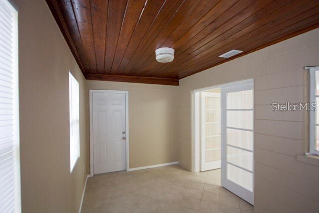 Image 6 of 12 For 1957 Magnolia Street