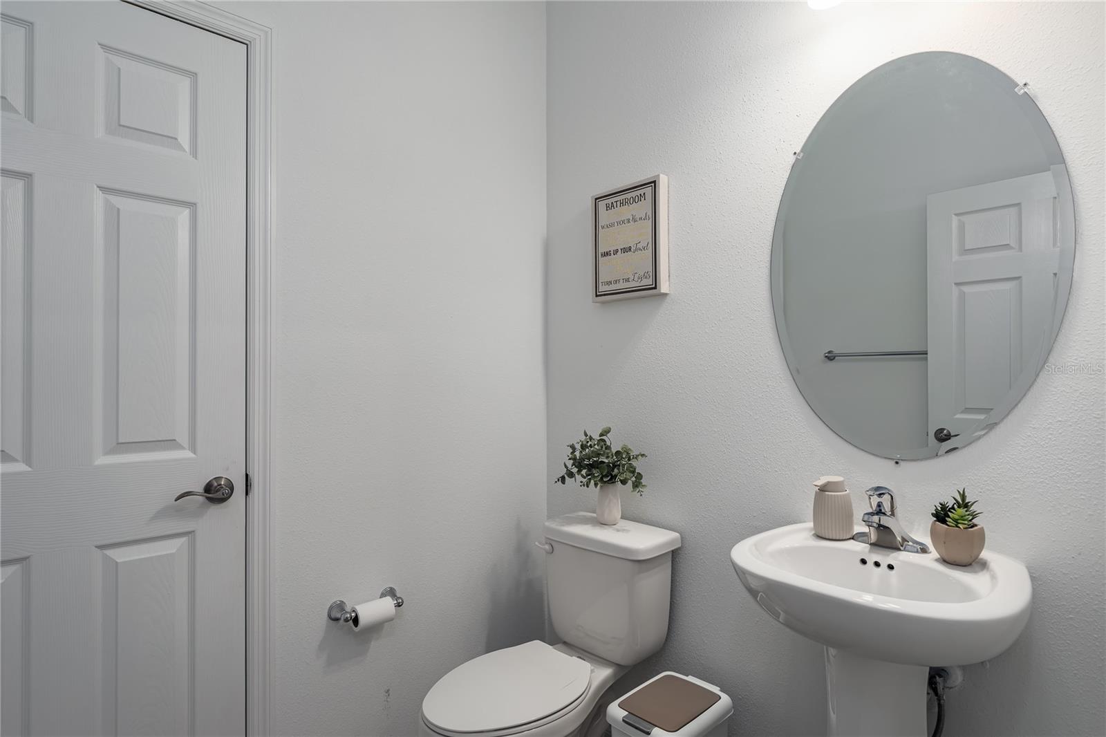 Image 13 of 48 For 1912 Swivel Lane