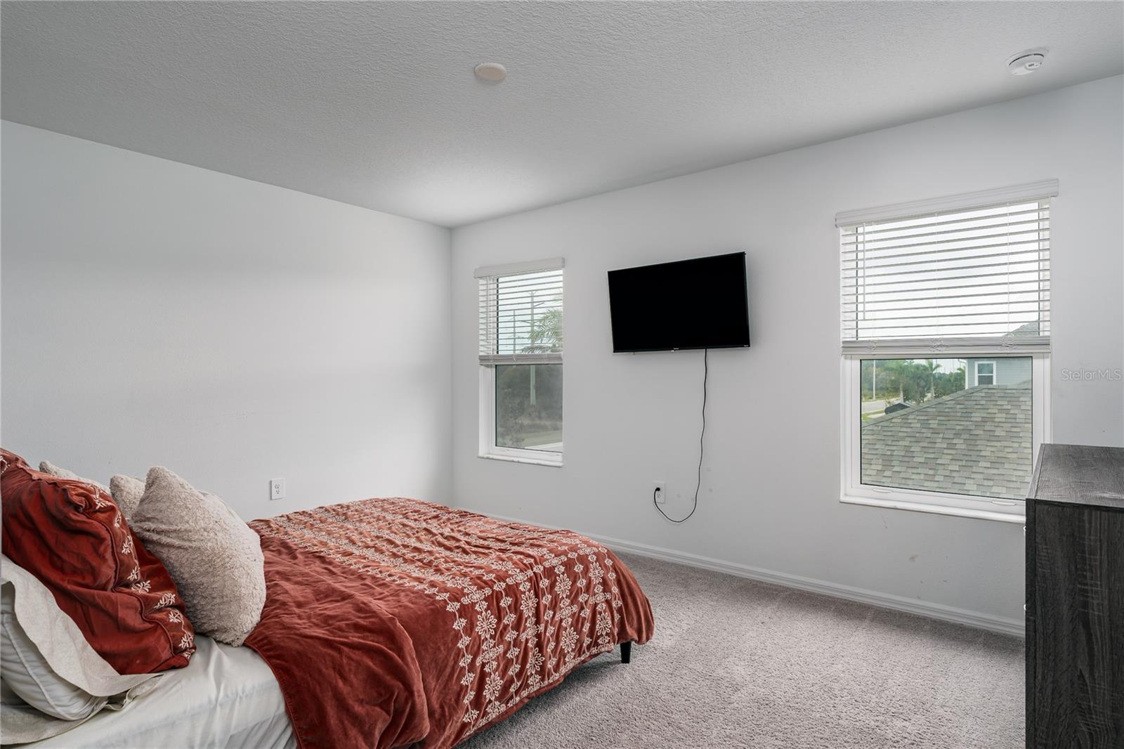 Image 16 of 48 For 1912 Swivel Lane