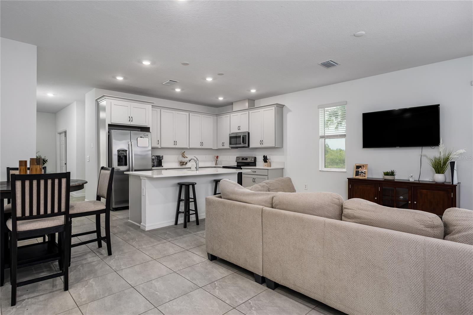 Image 3 of 48 For 1912 Swivel Lane