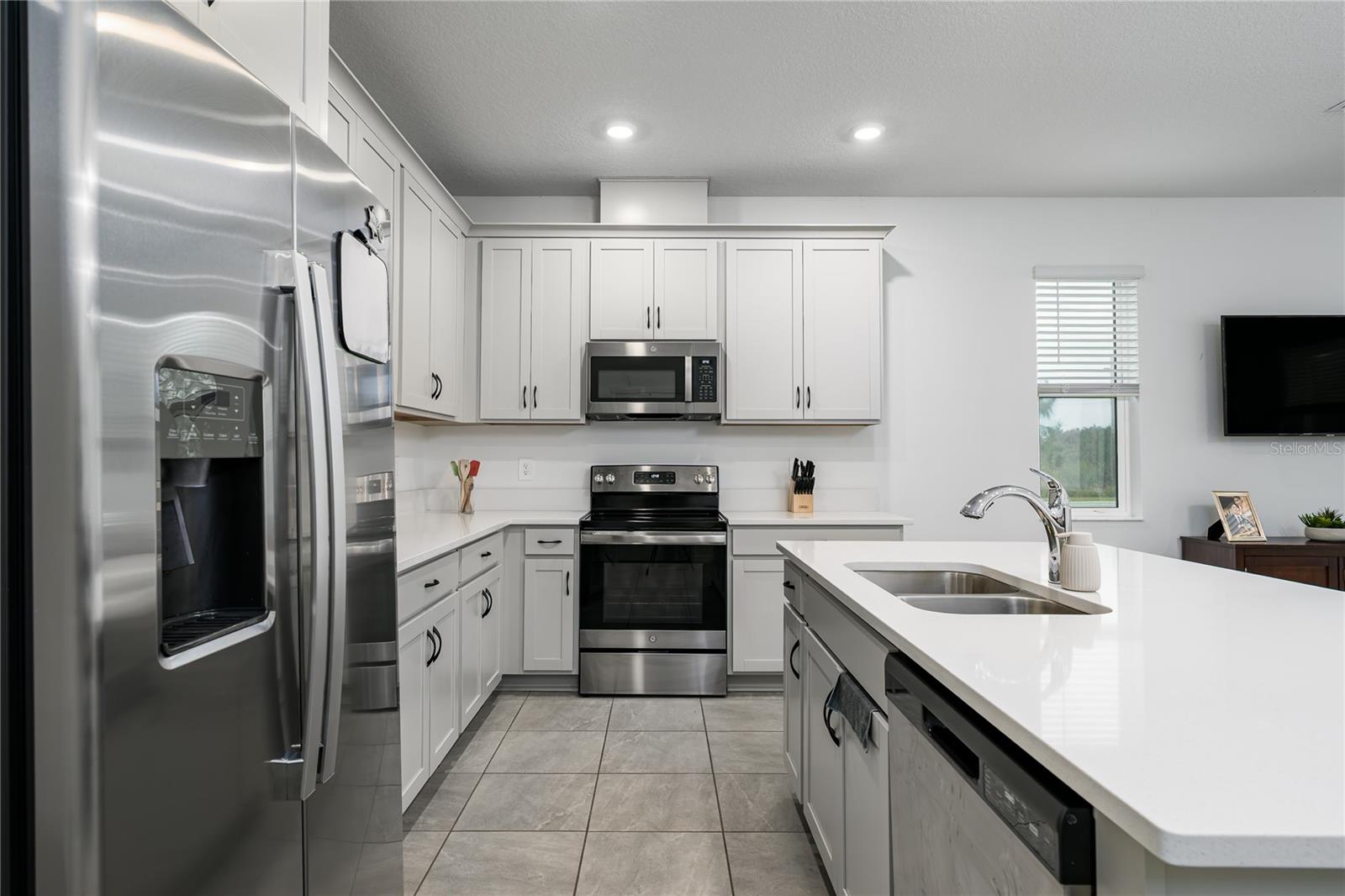 Image 4 of 48 For 1912 Swivel Lane