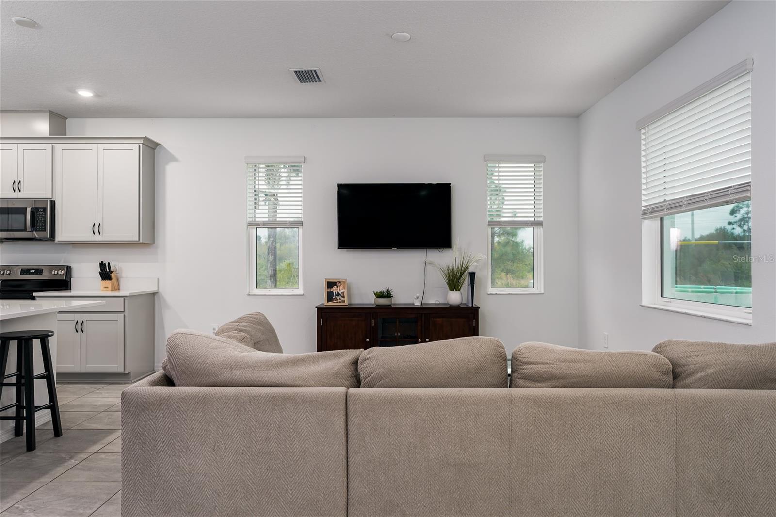 Image 5 of 48 For 1912 Swivel Lane