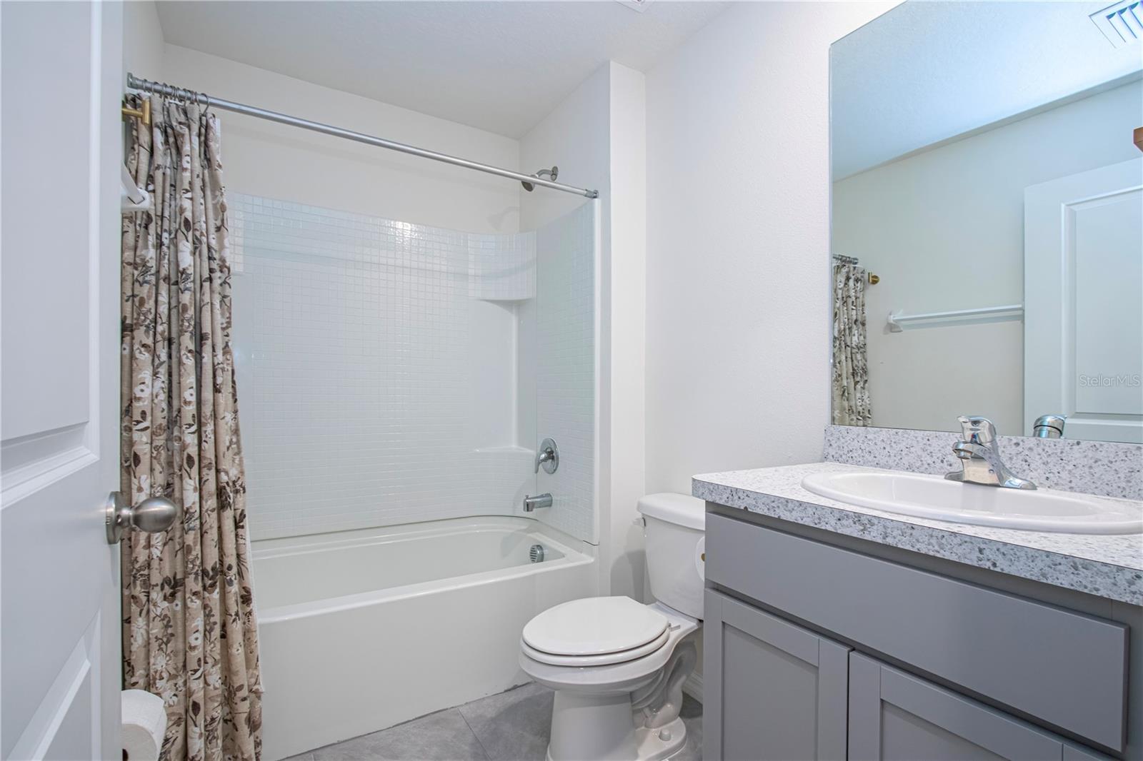 Image 28 of 57 For 5456 Logan Cave Avenue