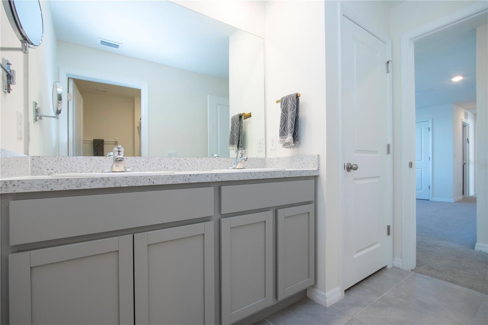 Image 43 of 57 For 5456 Logan Cave Avenue