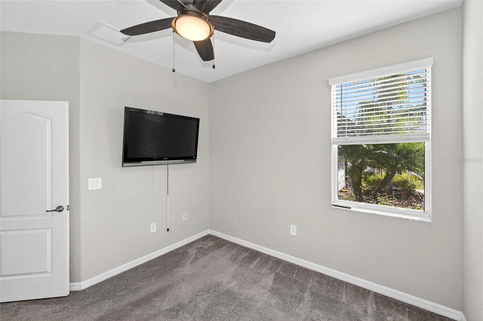 Image 23 of 40 For 11705 Bluebird Place