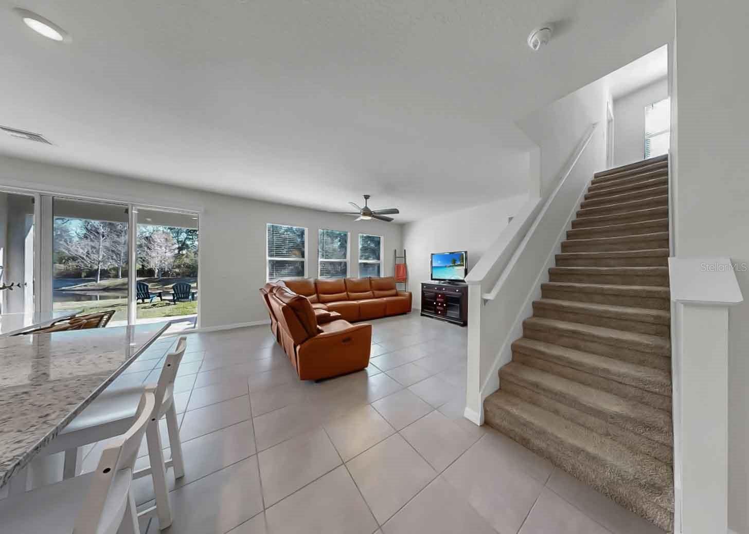 Image 16 of 63 For 16454 Woodside Glen