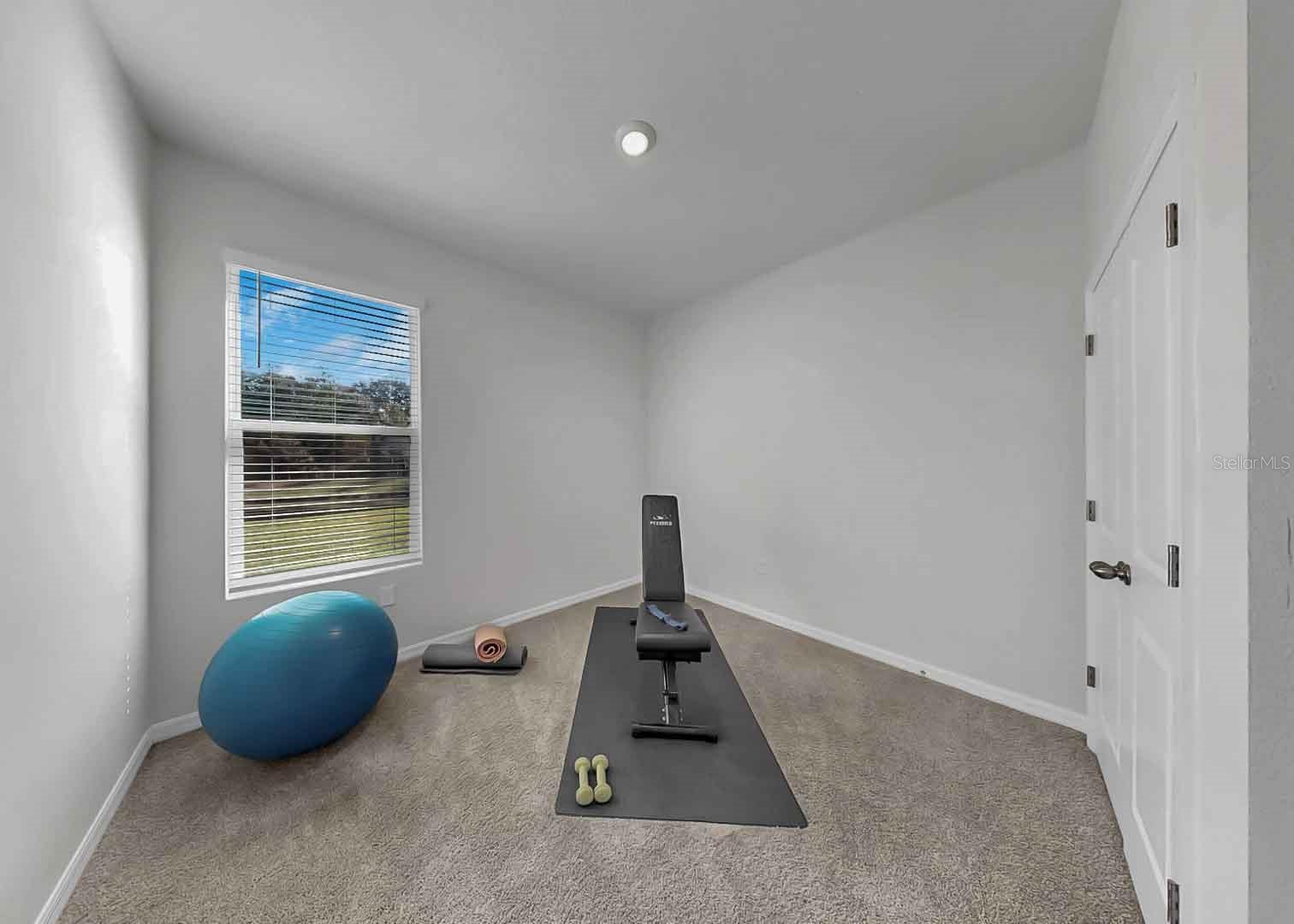 Image 27 of 63 For 16454 Woodside Glen