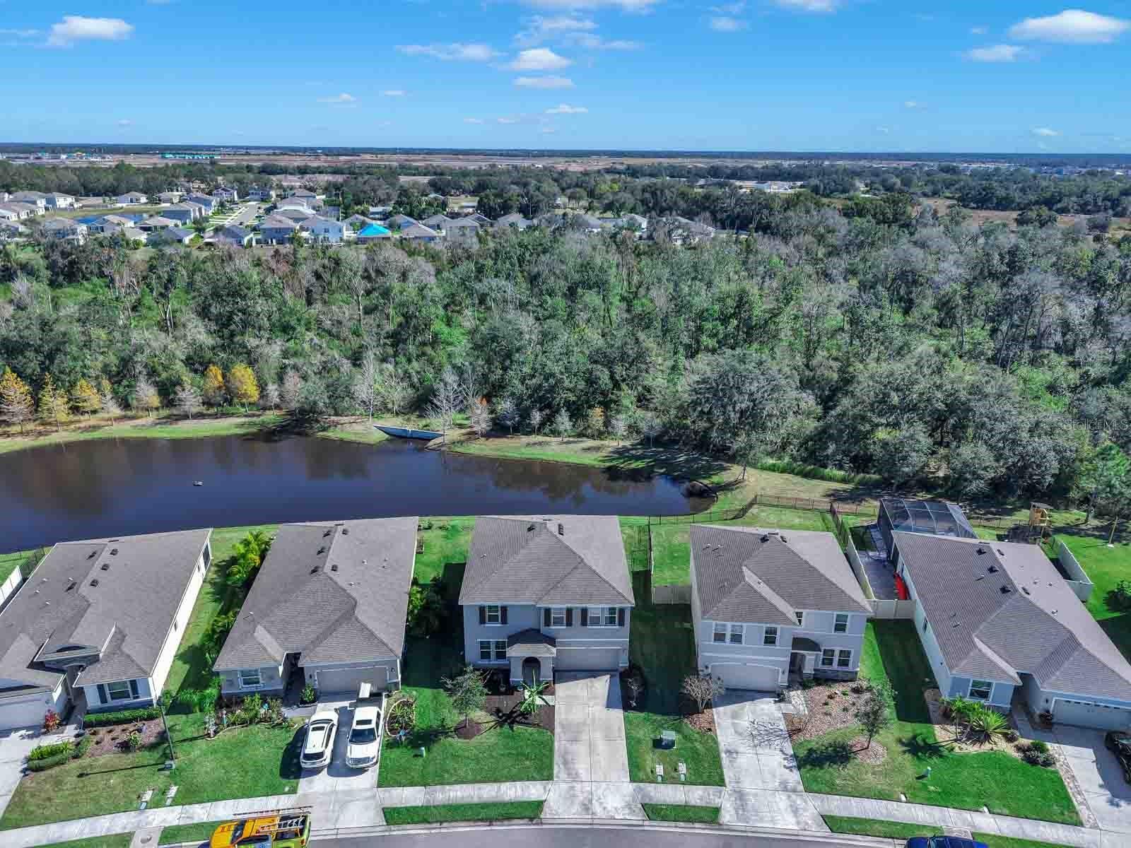 Image 46 of 63 For 16454 Woodside Glen