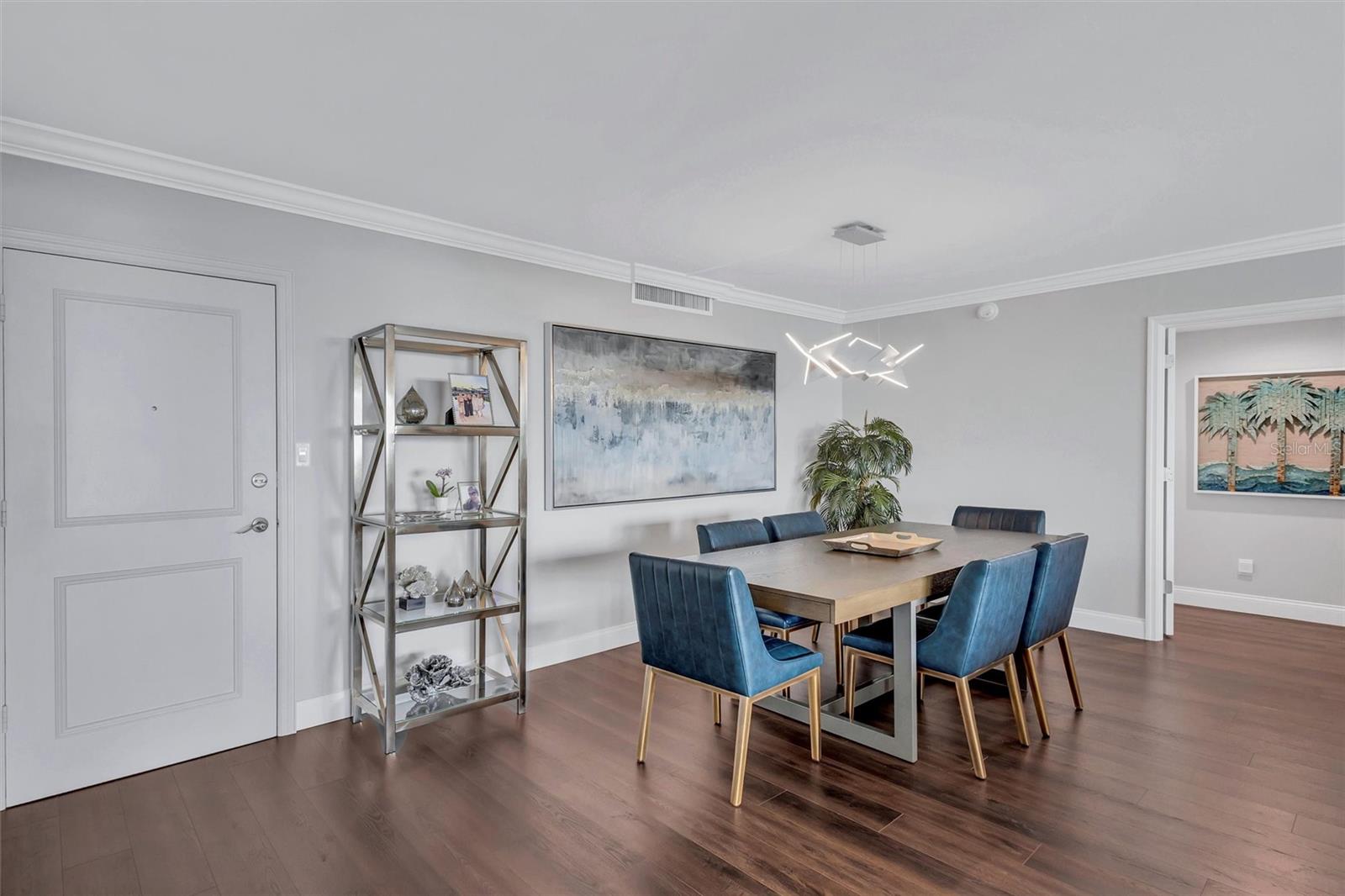 Image 10 of 58 For 4822 Ocean Boulevard 9a