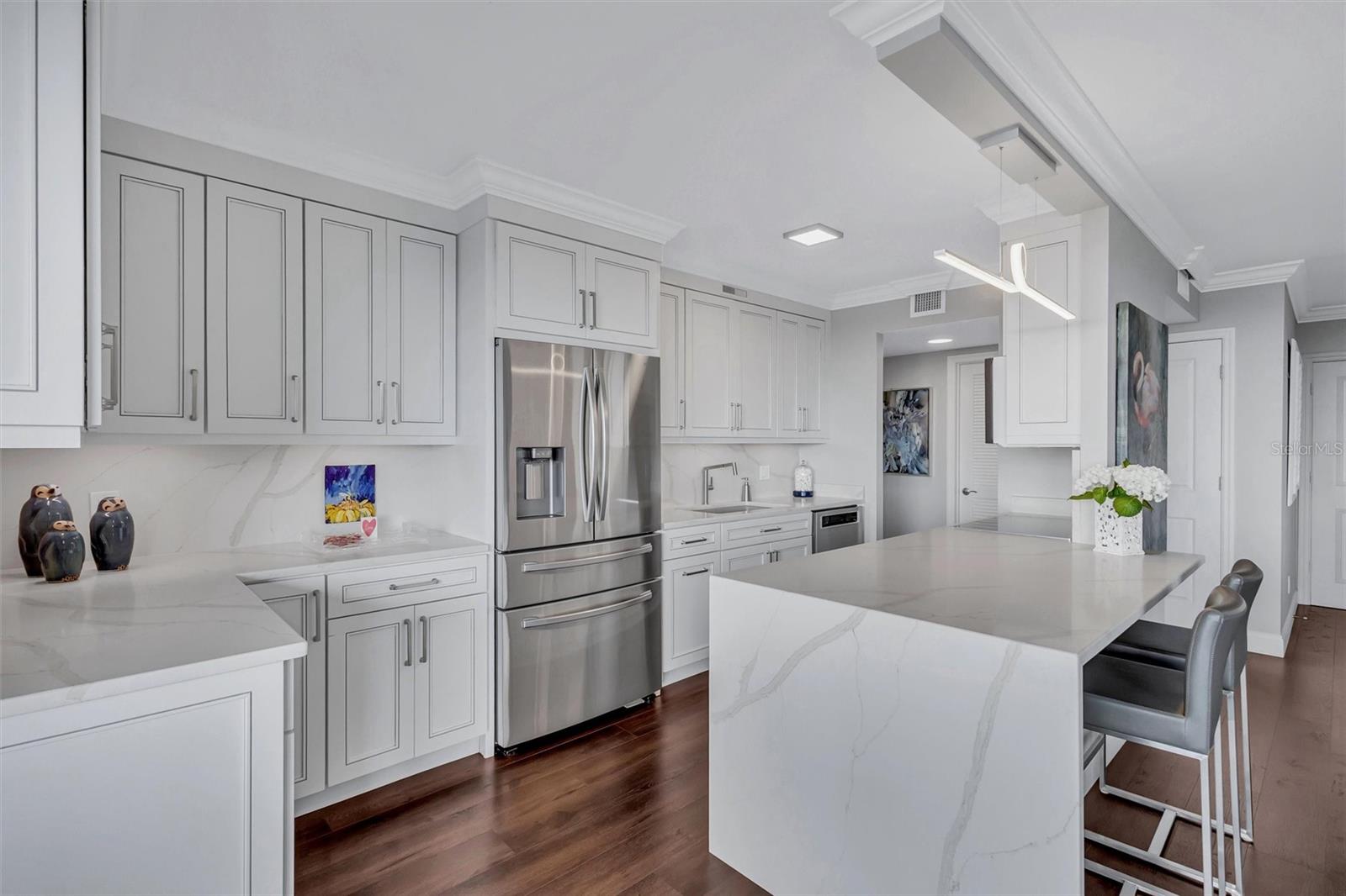 Image 16 of 58 For 4822 Ocean Boulevard 9a