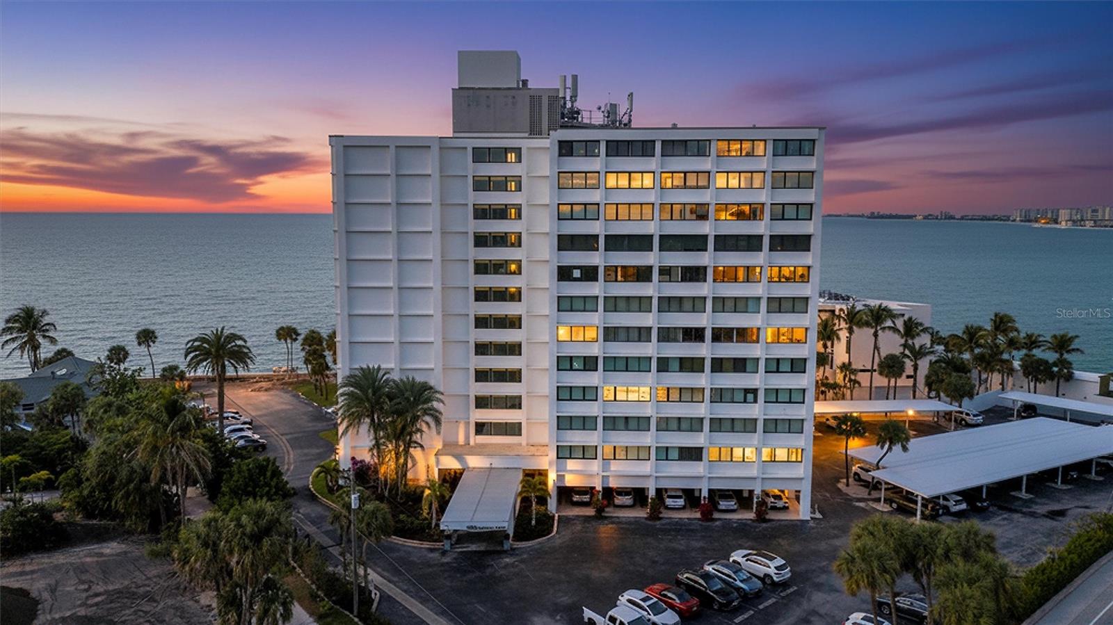 Image 2 of 58 For 4822 Ocean Boulevard 9a