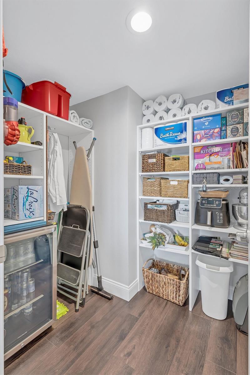 Image 21 of 58 For 4822 Ocean Boulevard 9a