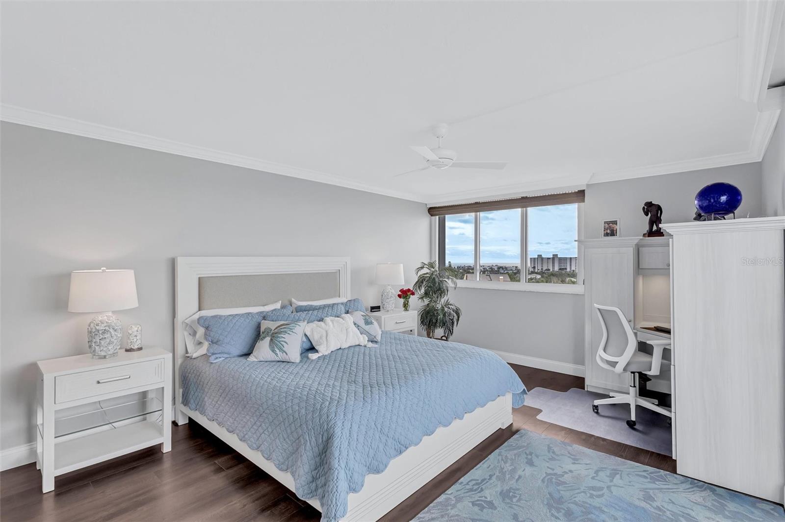 Image 27 of 58 For 4822 Ocean Boulevard 9a