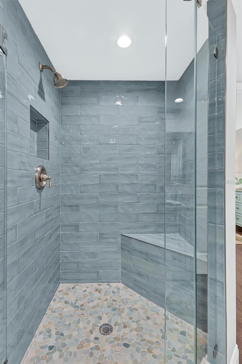 Image 38 of 58 For 4822 Ocean Boulevard 9a