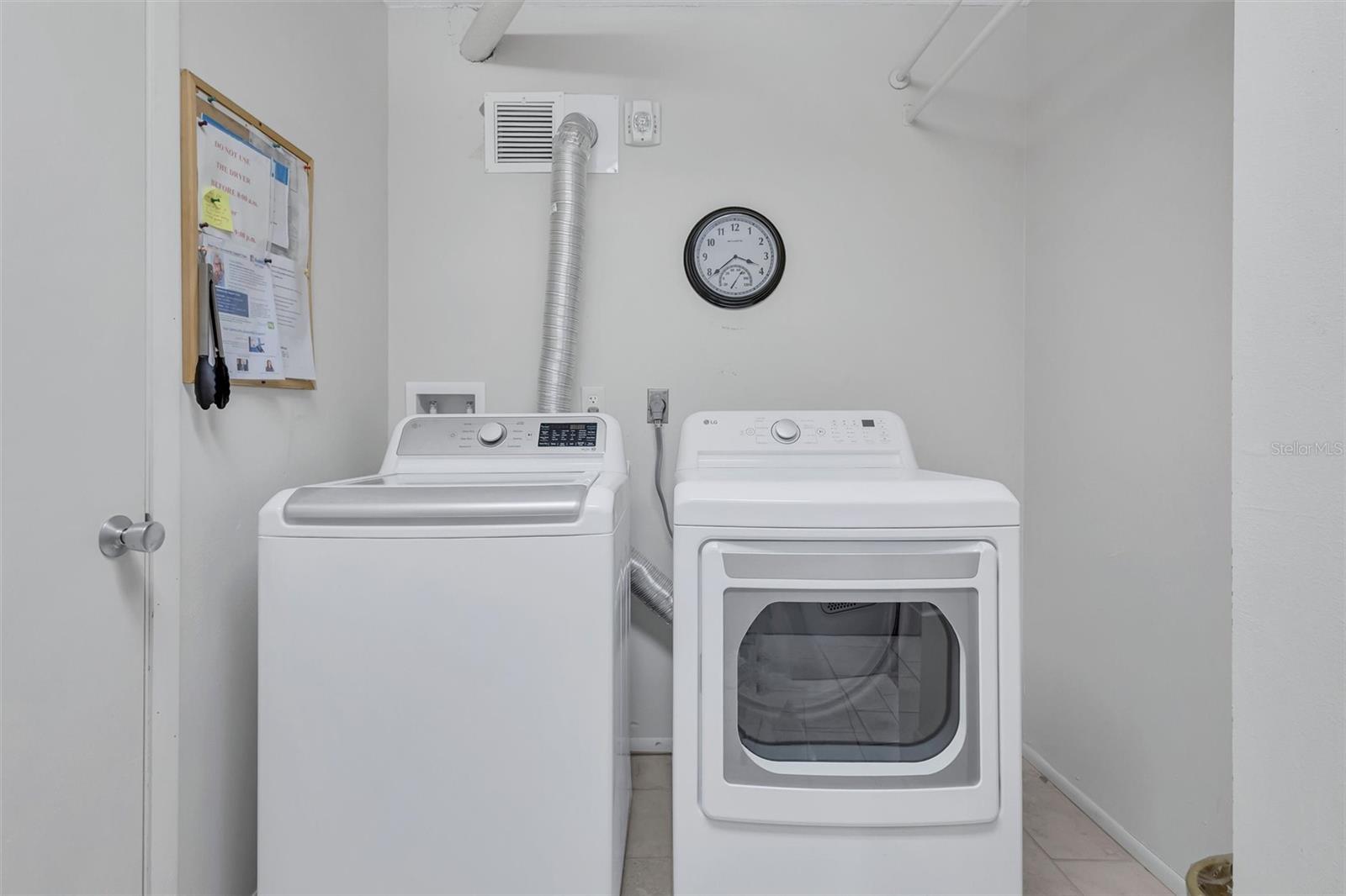 Image 53 of 58 For 4822 Ocean Boulevard 9a