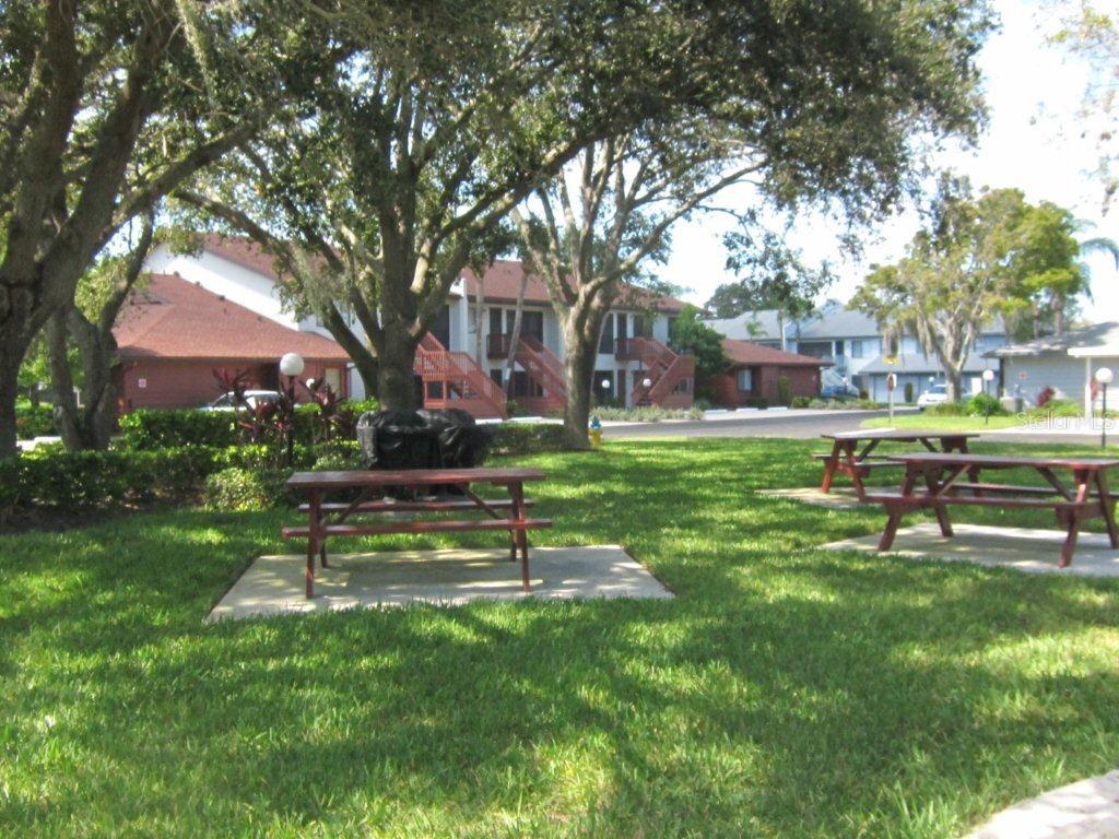 Image 4 of 18 For 7208 29th Avenue Drive W 2264