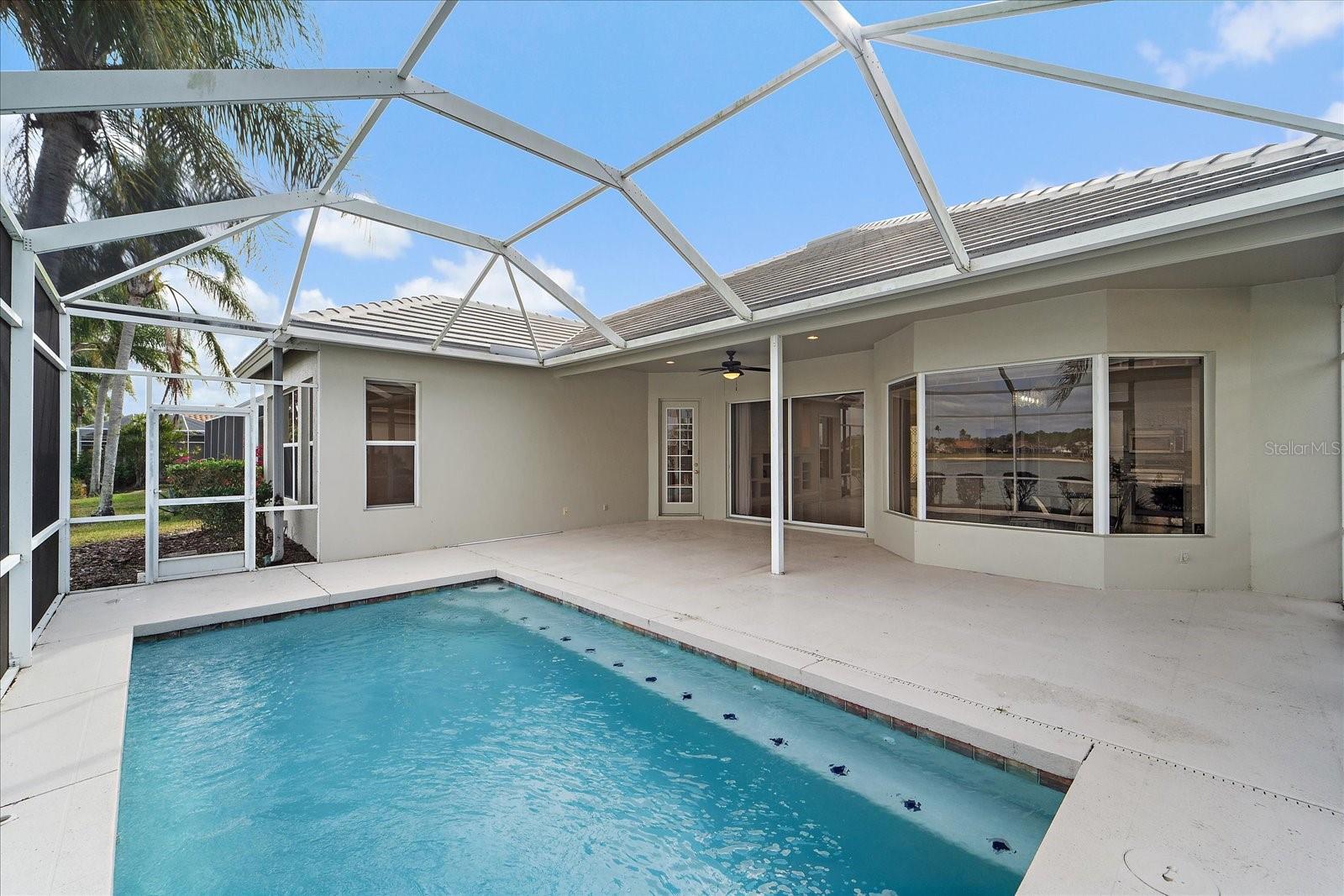 Image 38 of 59 For 6585 Waters Edge Way