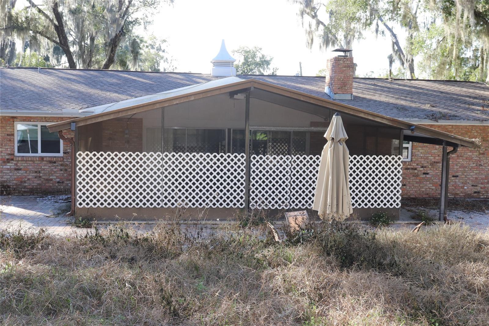 Image 24 of 29 For 401 Pine Avenue