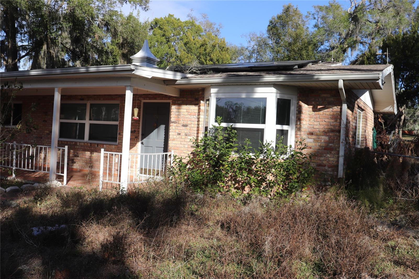 Image 28 of 29 For 401 Pine Avenue