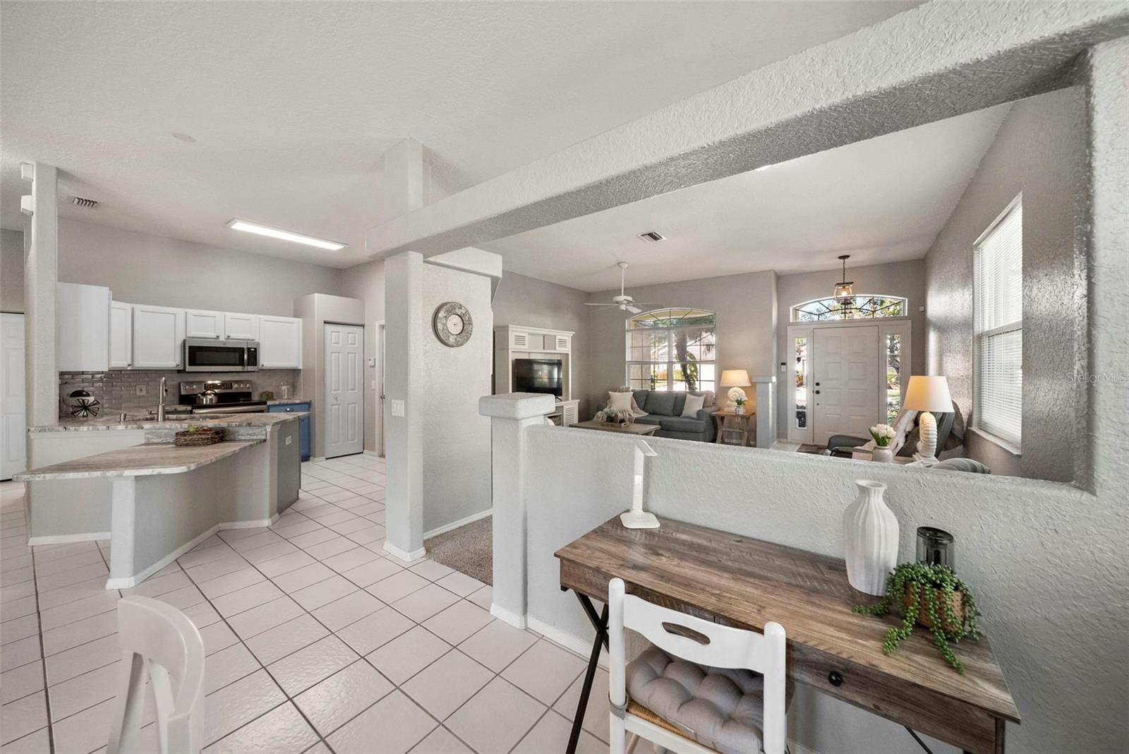 Image 14 of 41 For 12216 Winding Woods Way