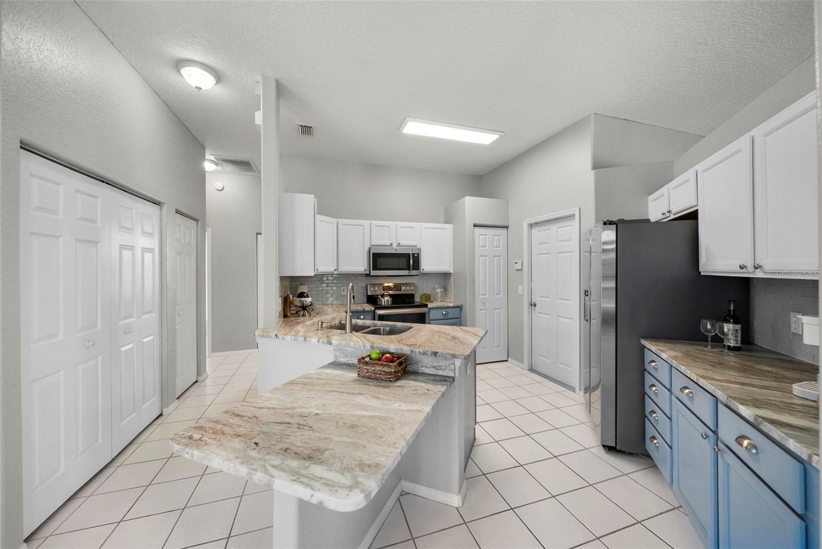 Image 15 of 41 For 12216 Winding Woods Way