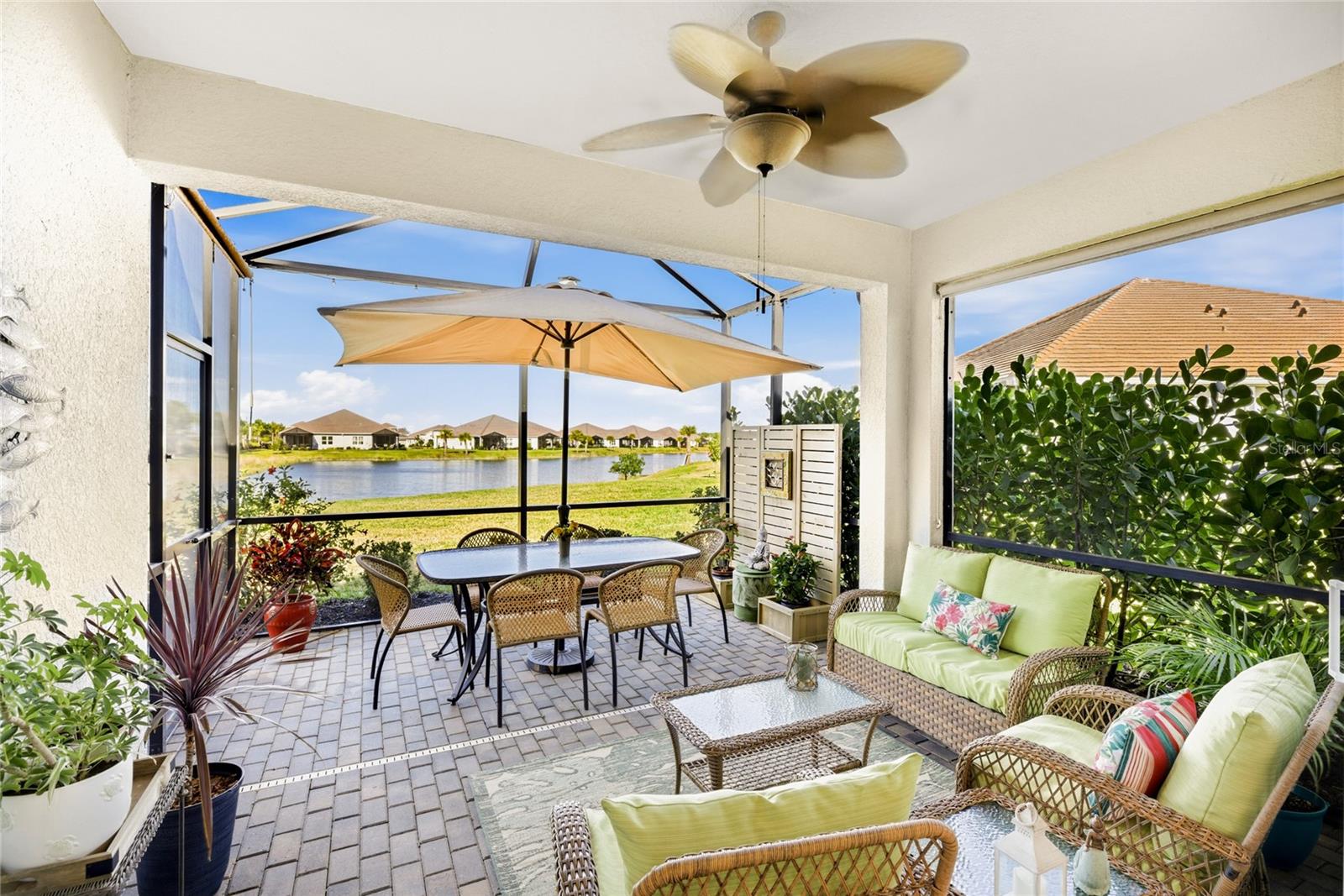 Image 23 of 51 For 17975 Franklin Park Court