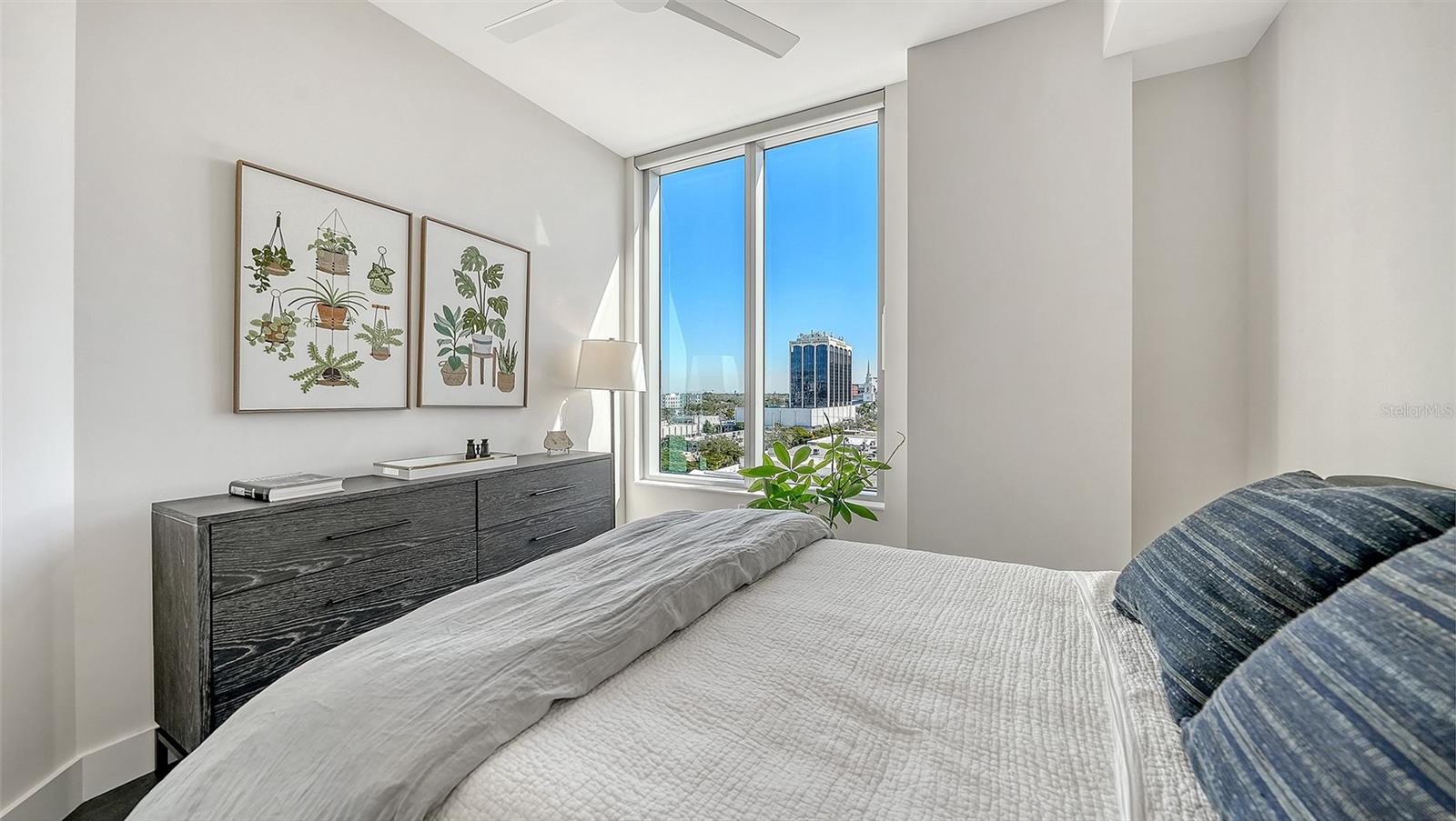 Image 15 of 34 For 111 Pineapple Avenue 601