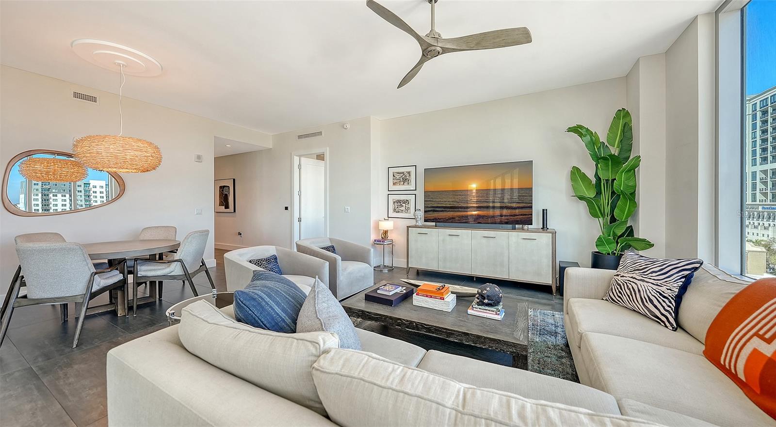 Image 6 of 34 For 111 Pineapple Avenue 601