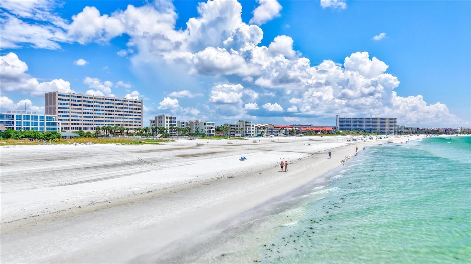 Image 64 of 79 For 6140 Midnight Pass Road 401