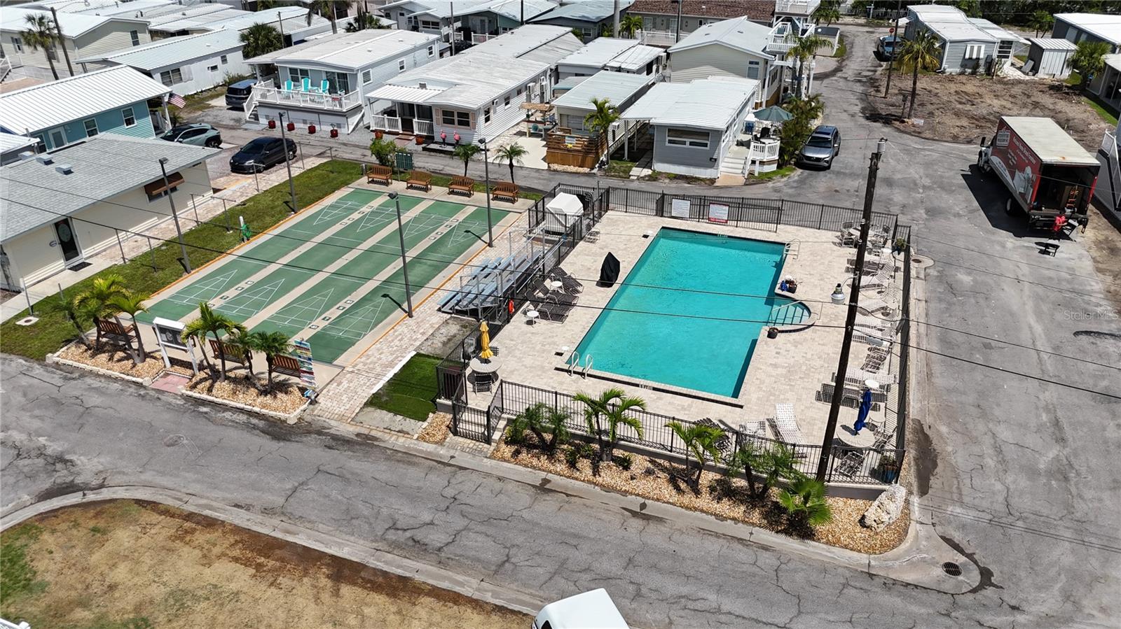 Image 18 of 23 For 2601 Gulf Drive N B14