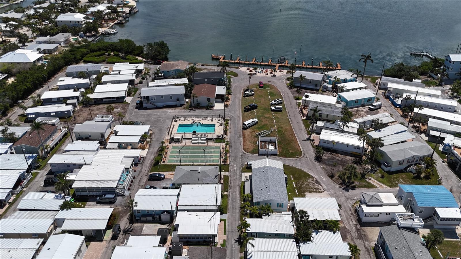 Image 8 of 23 For 2601 Gulf Drive N B14