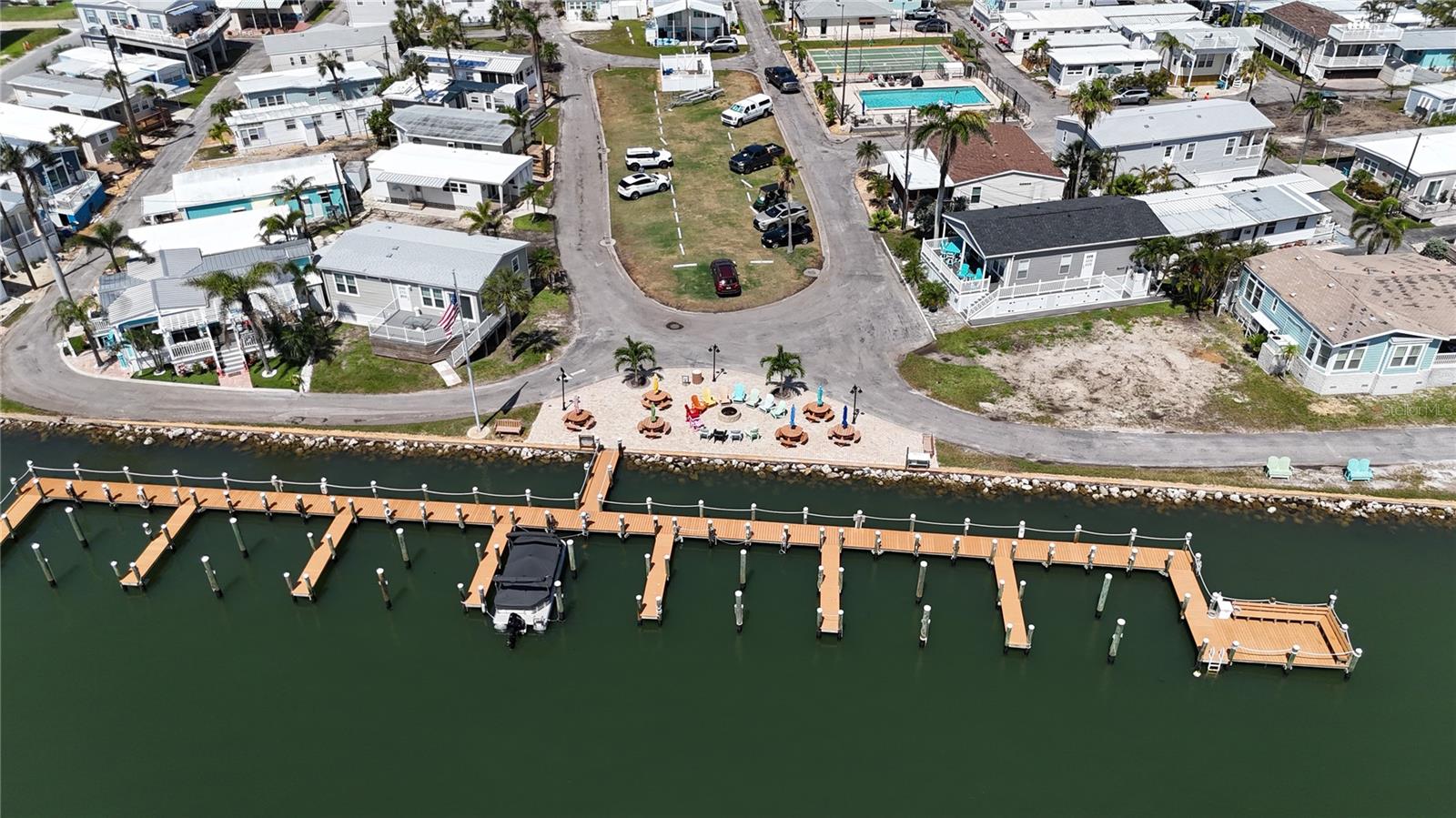 Image 9 of 23 For 2601 Gulf Drive N B14