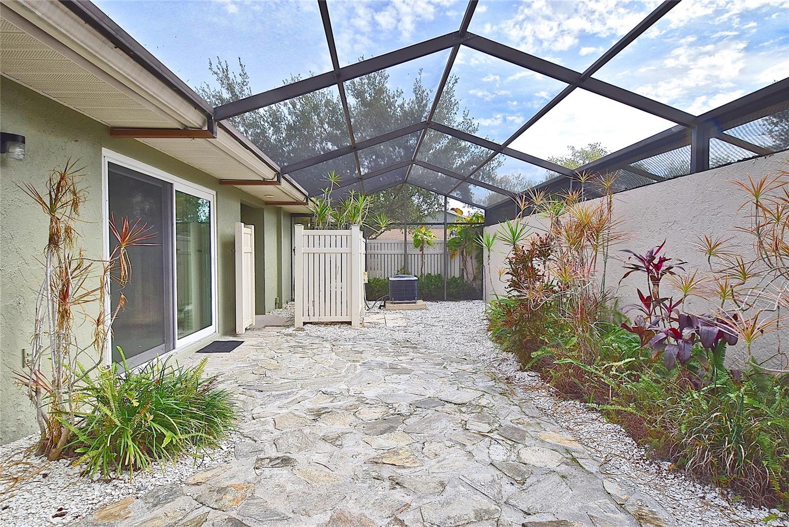 Image 22 of 24 For 4058 Center Pointe Place 28a