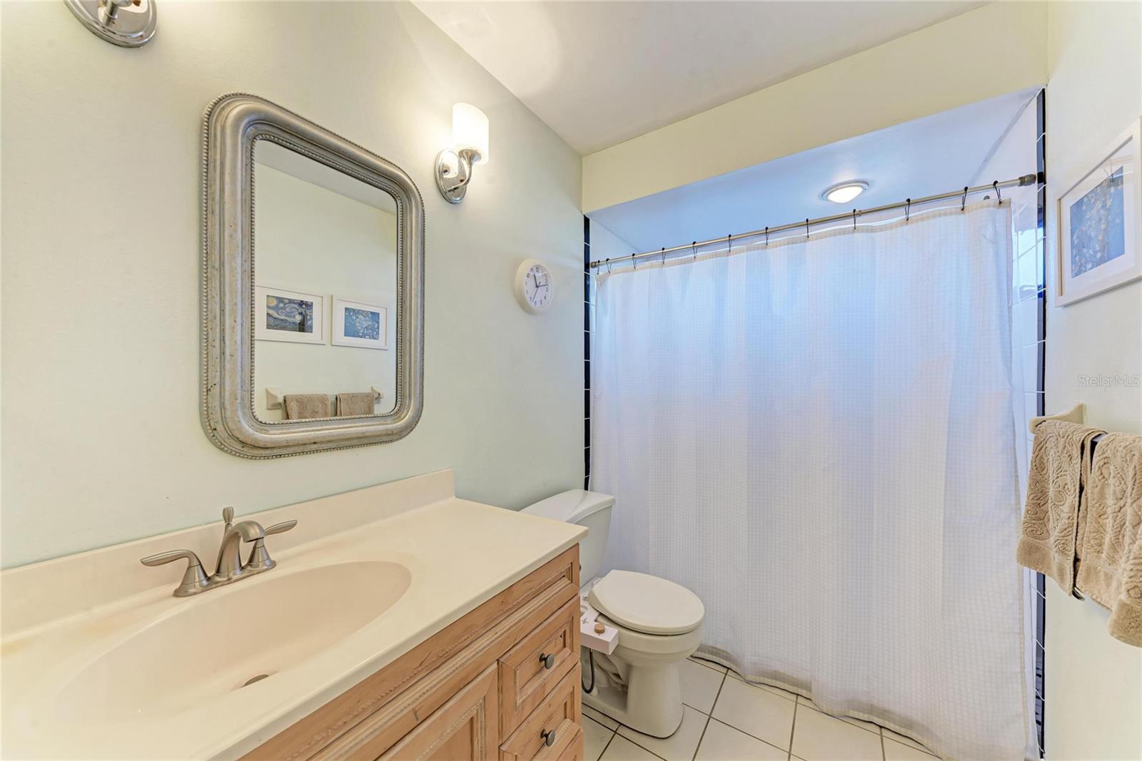 Image 26 of 42 For 1841 Springwood Drive