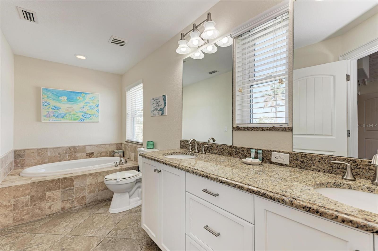 Image 48 of 65 For 203 Harbor Drive