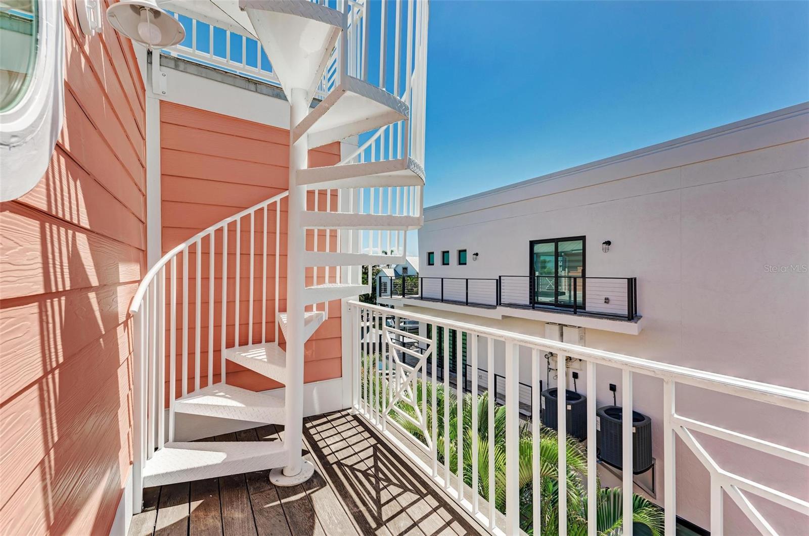 Image 52 of 65 For 203 Harbor Drive