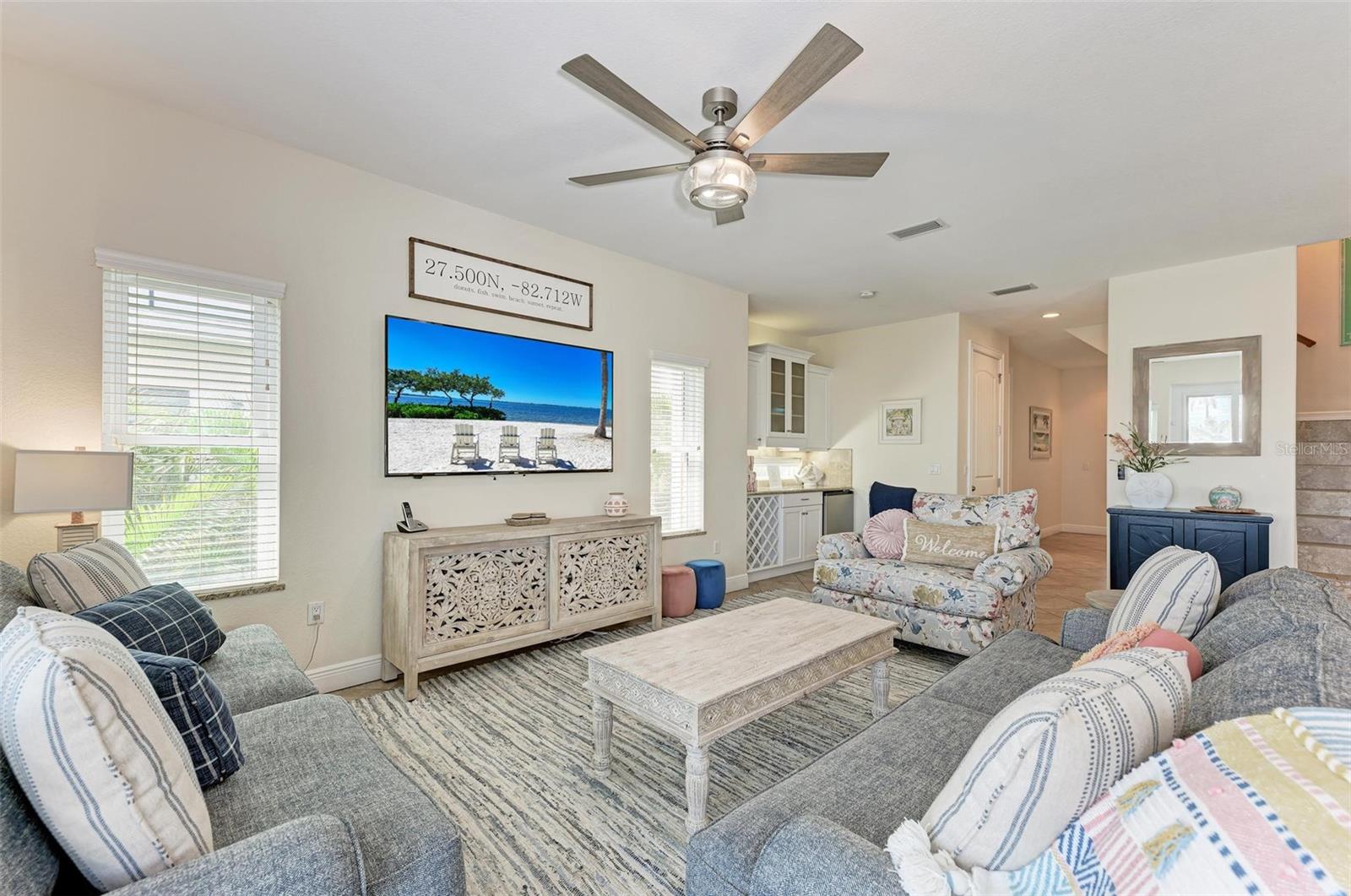 Image 9 of 65 For 203 Harbor Drive