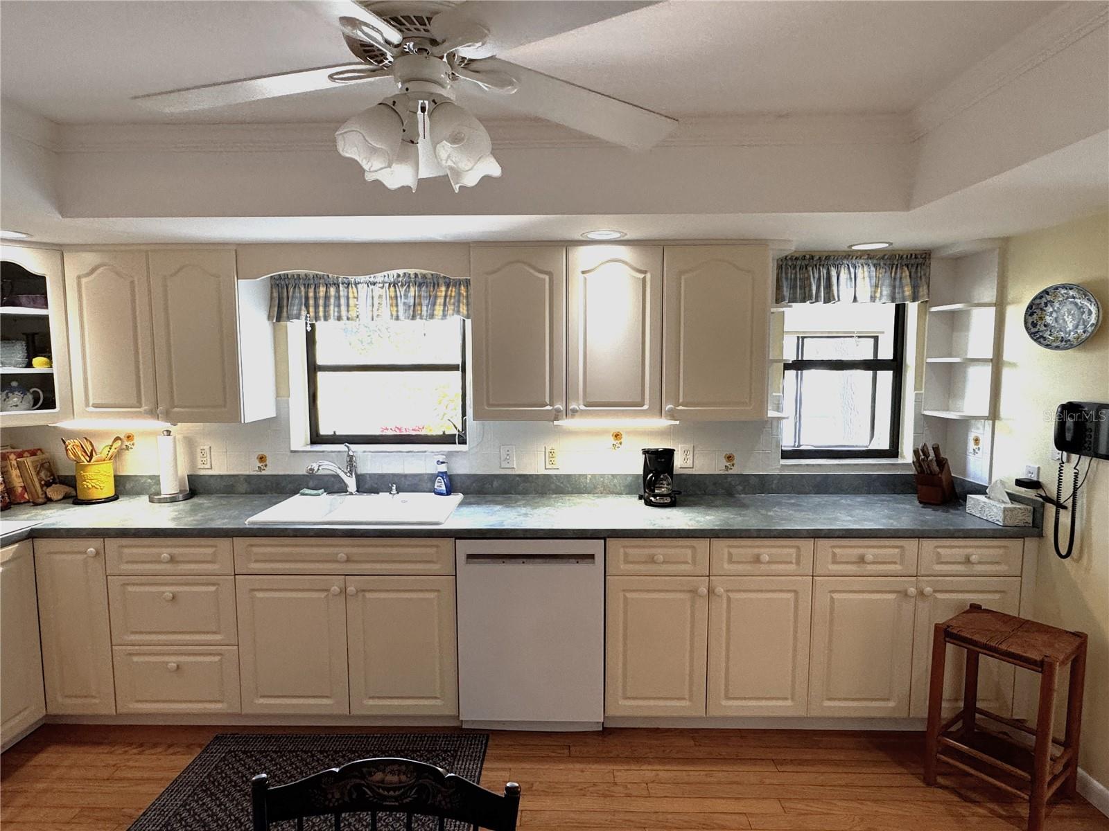 Image 18 of 59 For 229 Laurel Hollow Drive 83