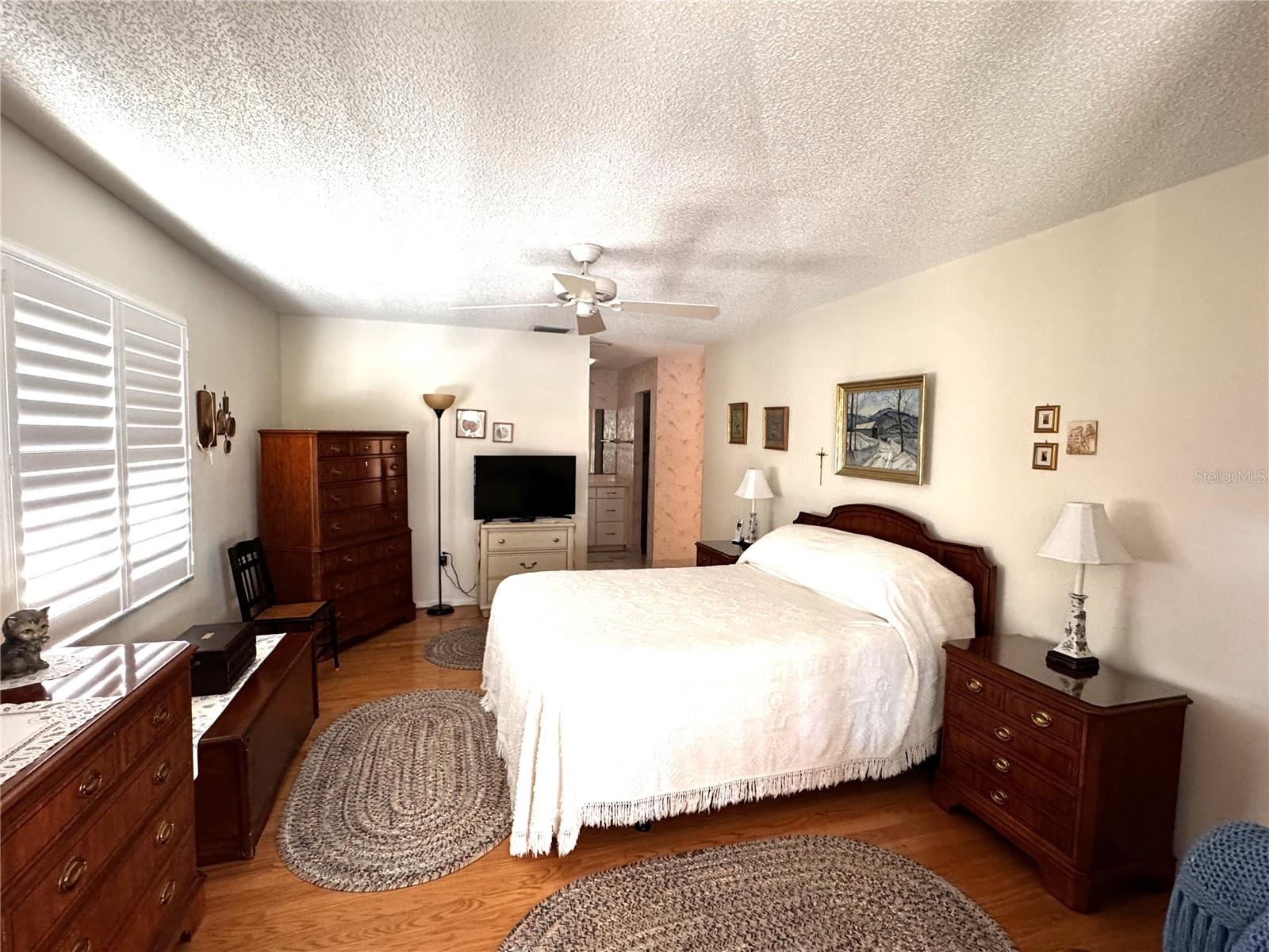 Image 19 of 59 For 229 Laurel Hollow Drive 83