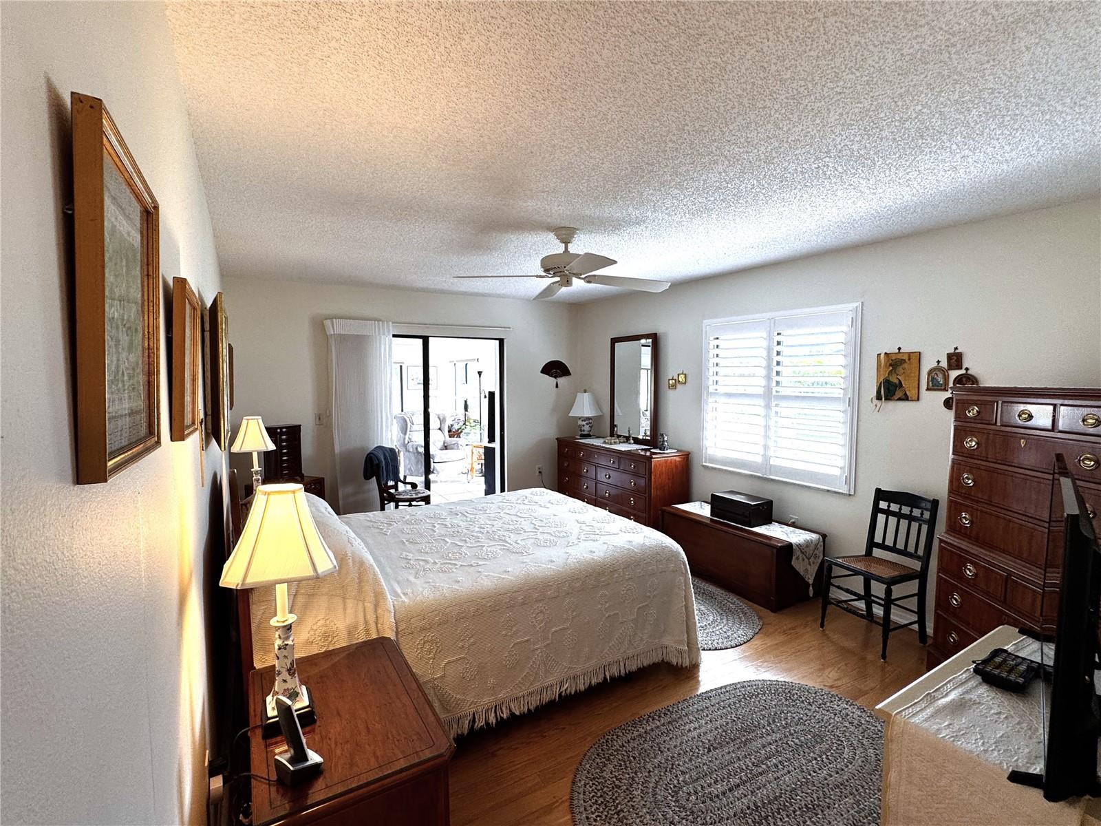 Image 20 of 59 For 229 Laurel Hollow Drive 83