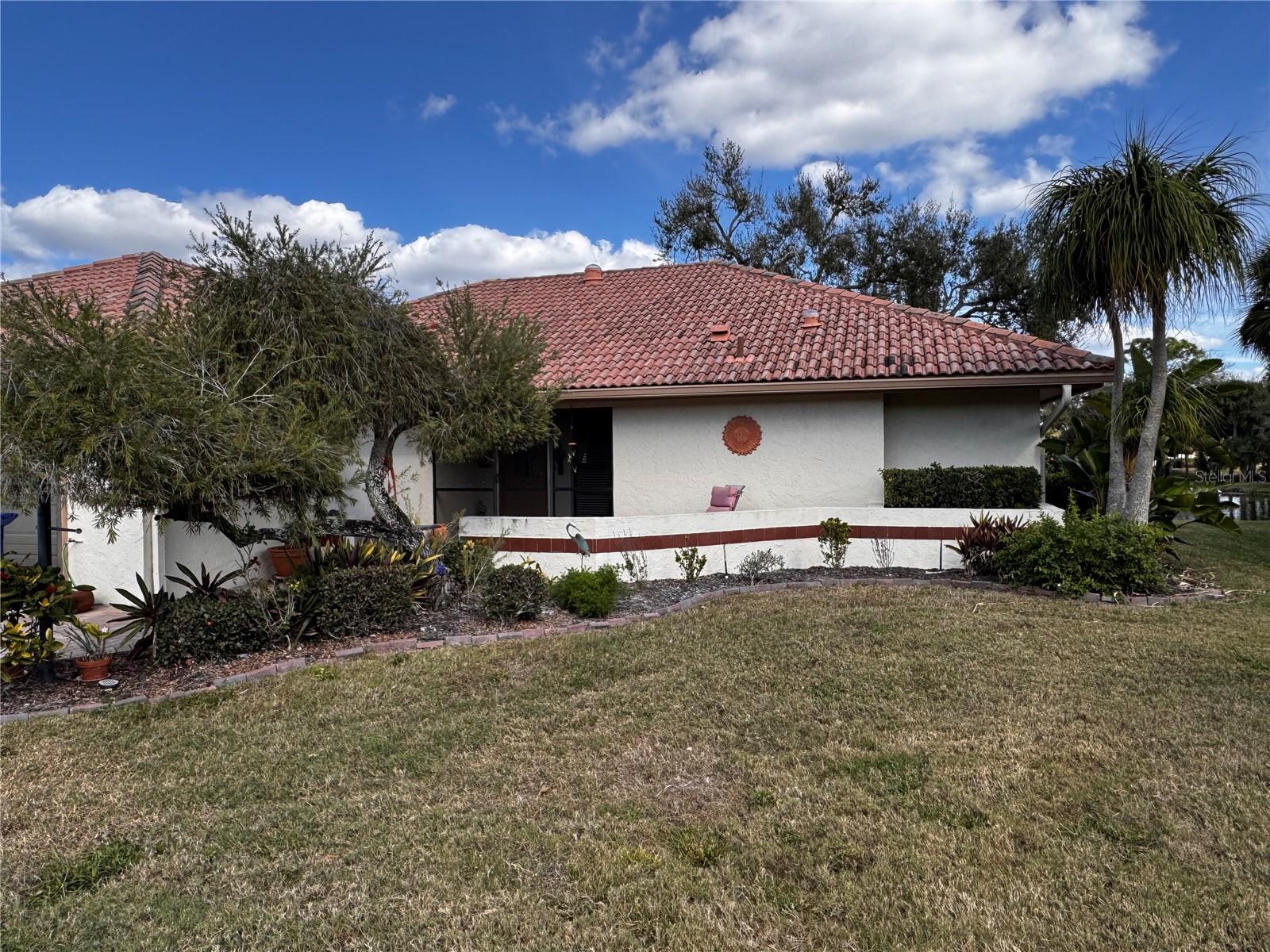 Image 50 of 59 For 229 Laurel Hollow Drive 83