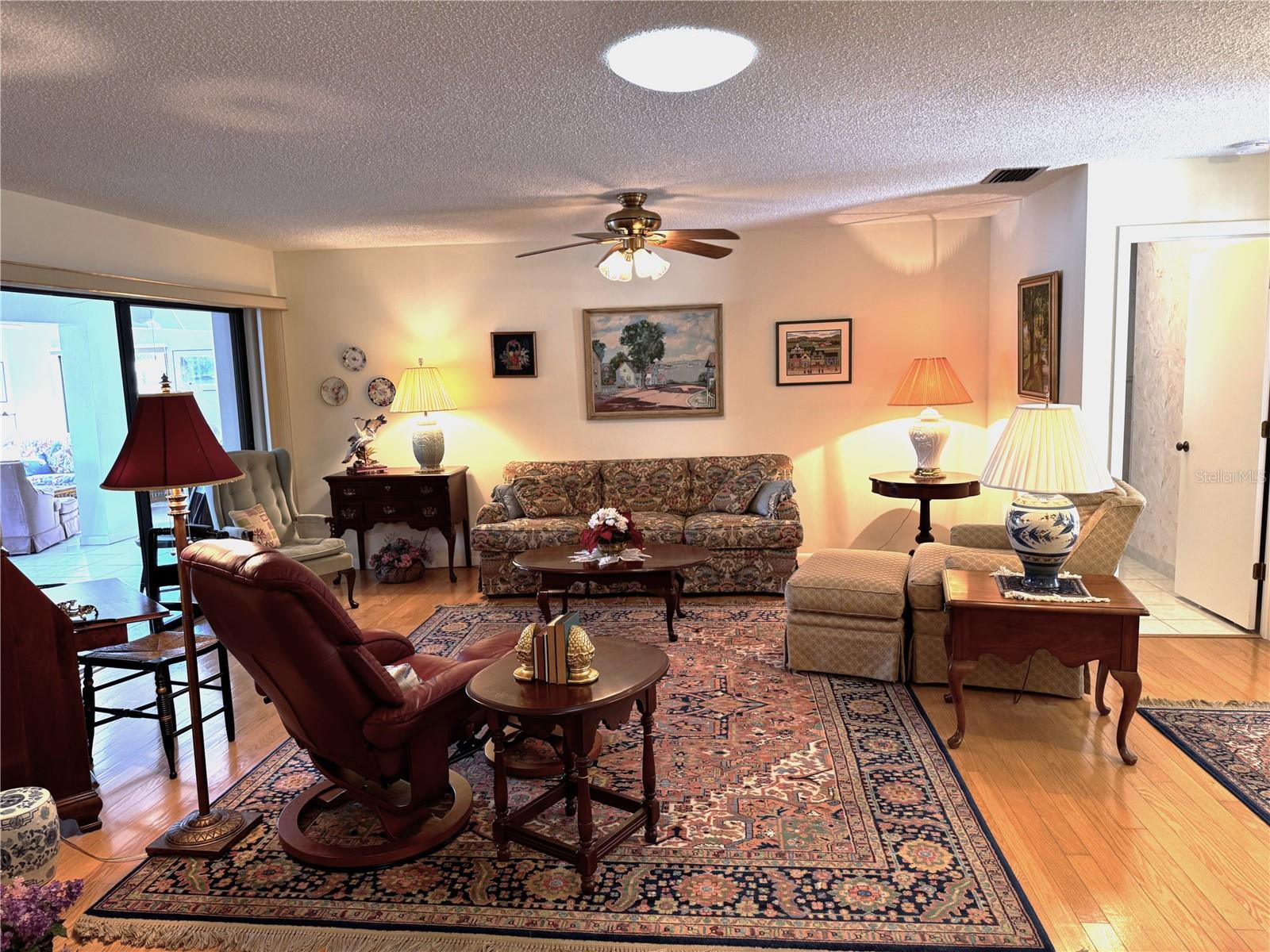 Image 7 of 59 For 229 Laurel Hollow Drive 83