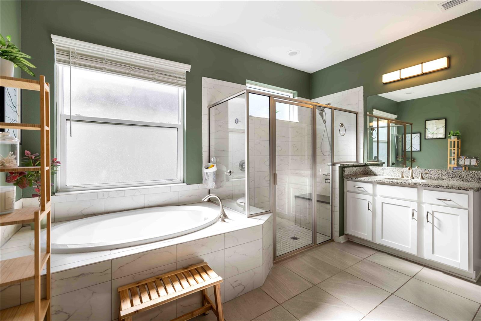 Image 17 of 26 For 3635 Quiet Drive