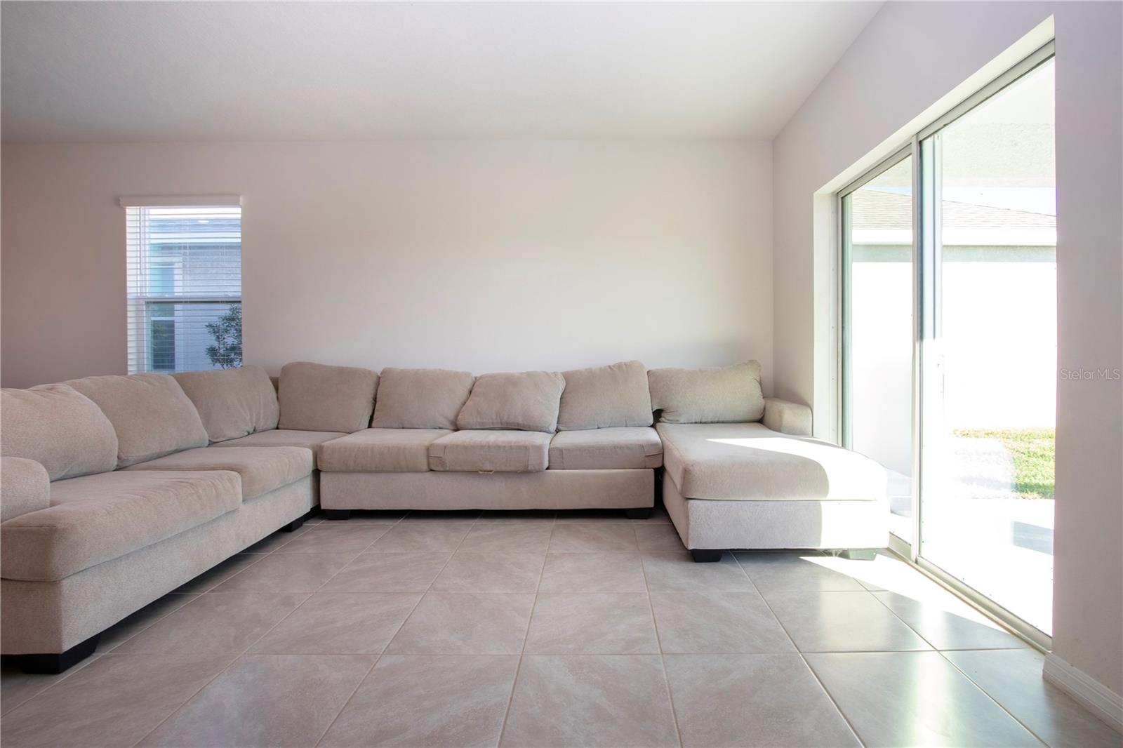 Image 19 of 87 For 3513 Hilltop Circle